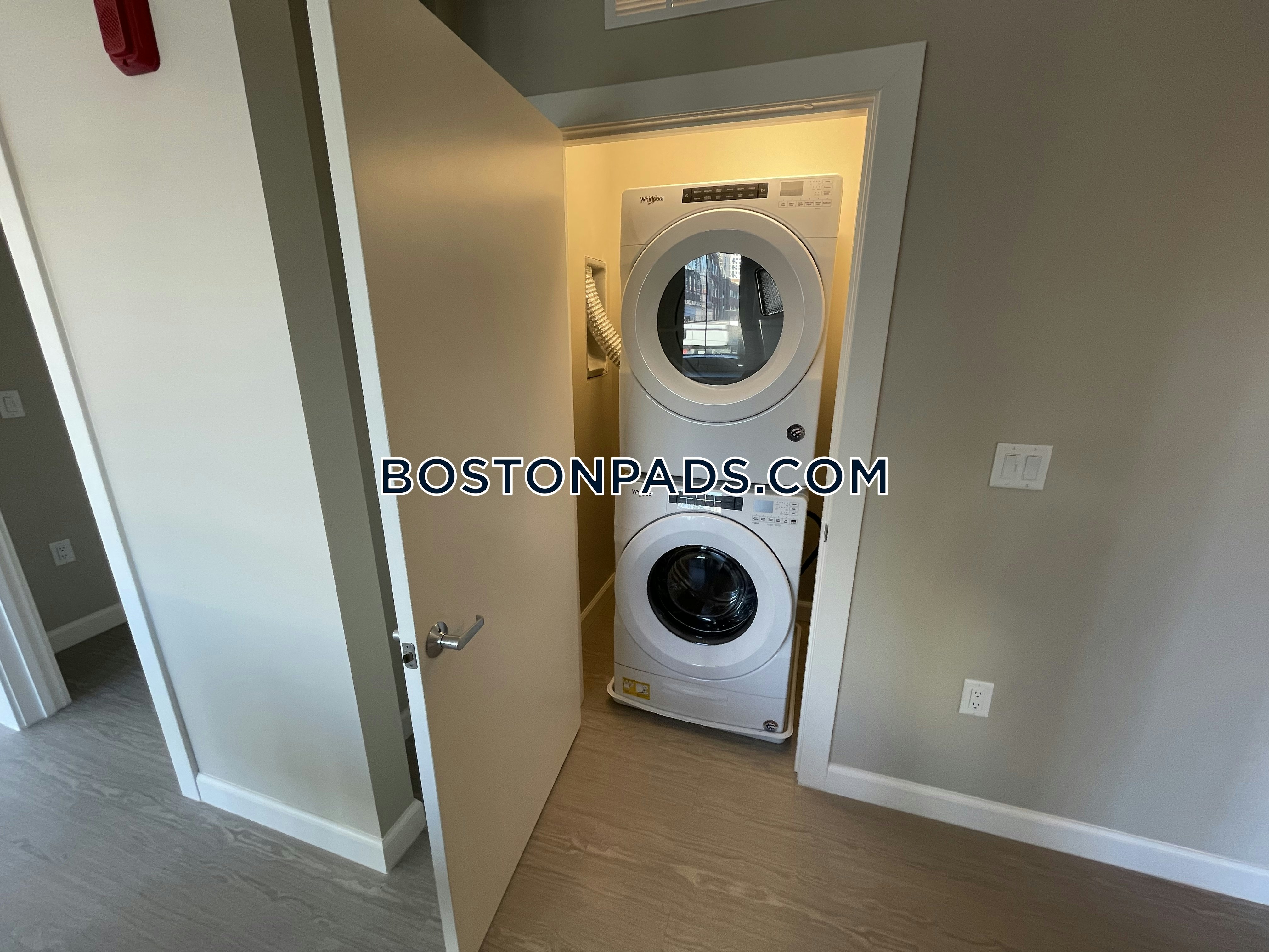 Flats on First Photo 70