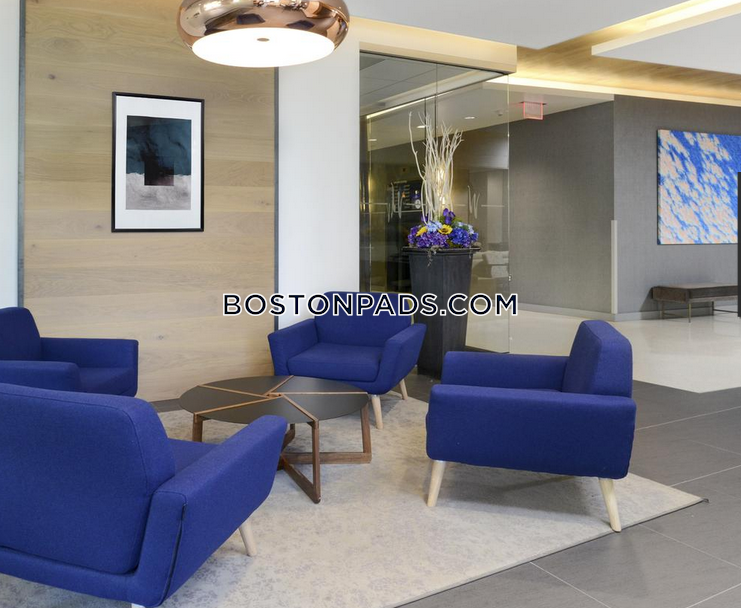 Watermark Kendall West Photo 15