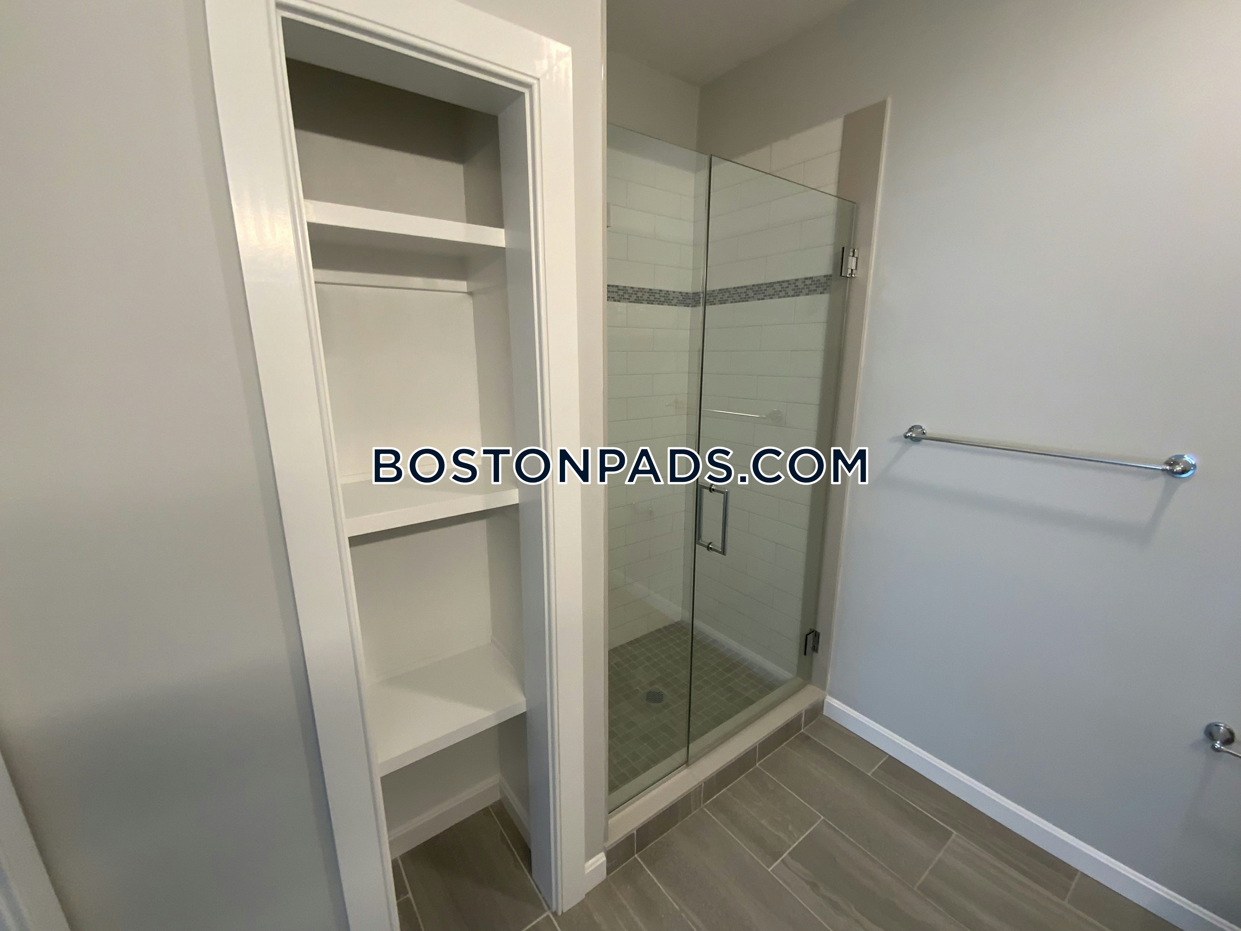 Ocean Bay Nantasket Photo 30