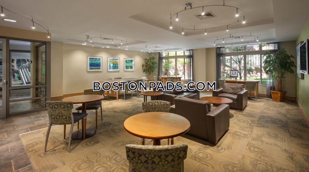 Watertown Square Apartments Photo 4