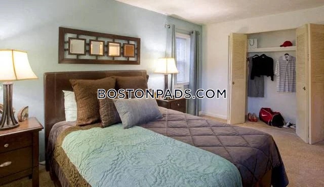 Weymouth Place Photo 11