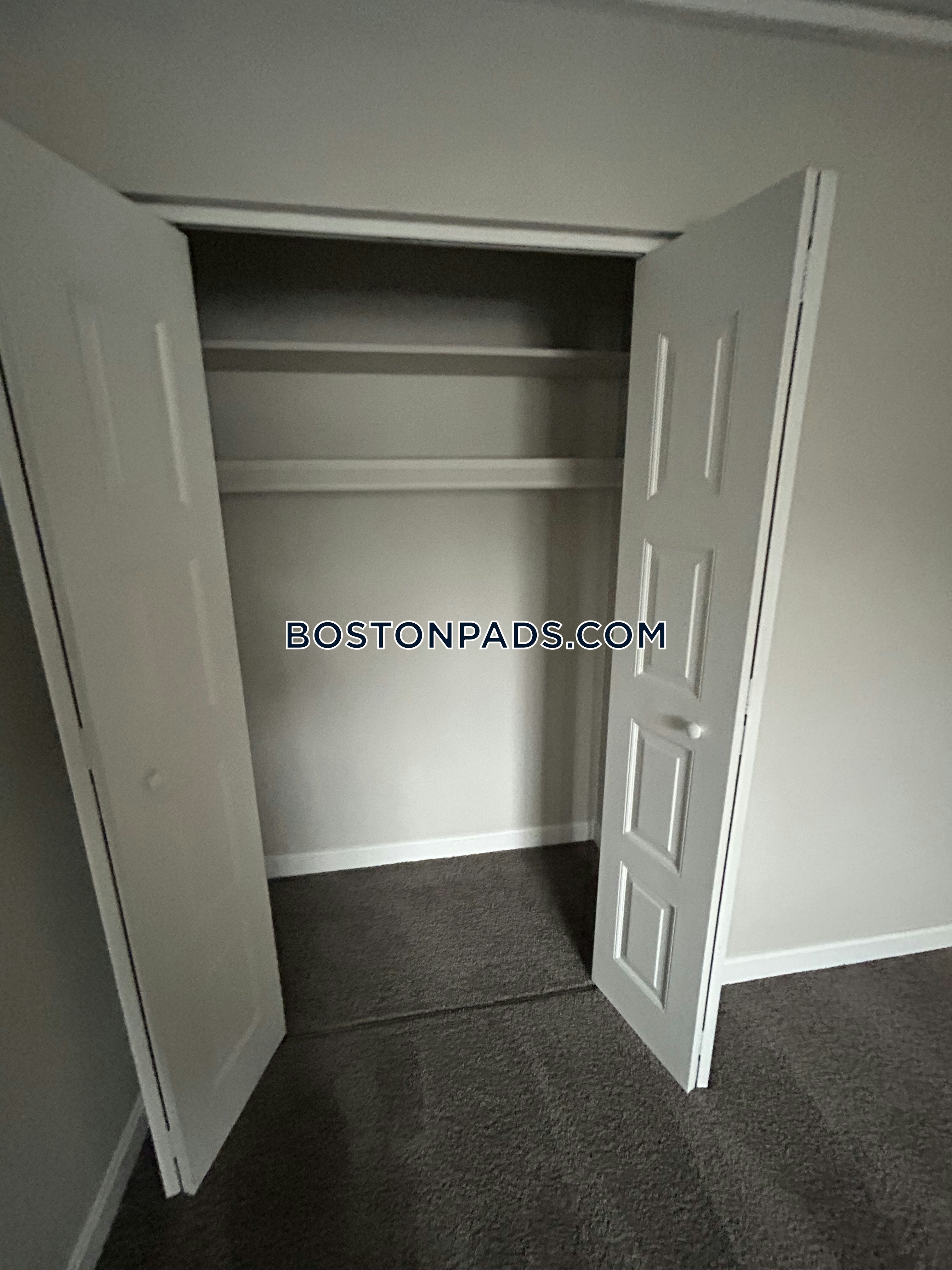 Eagle Rock Apartments at MetroWest Photo 75