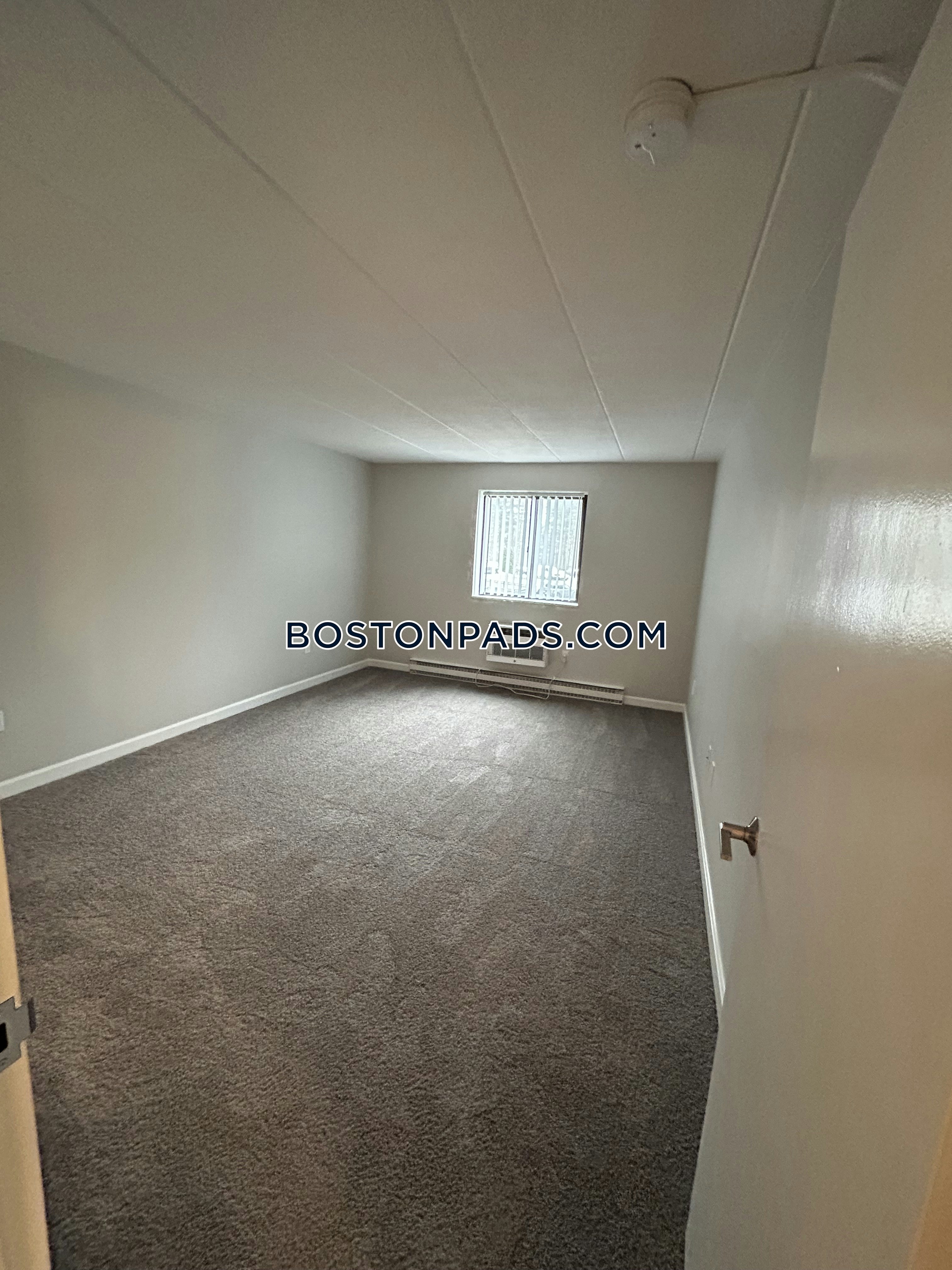 Eagle Rock Apartments at MetroWest Photo 80