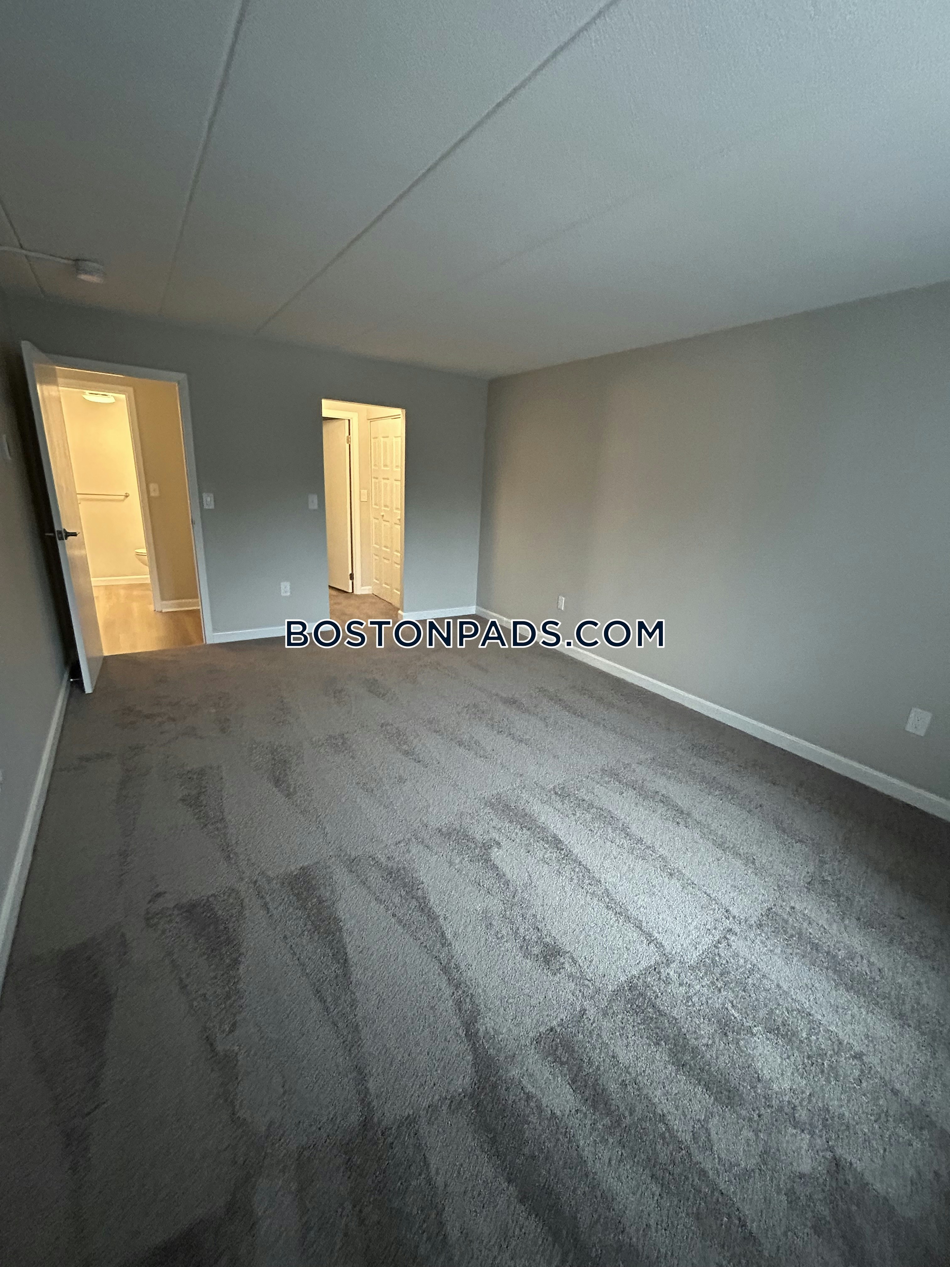 Eagle Rock Apartments at MetroWest Photo 76