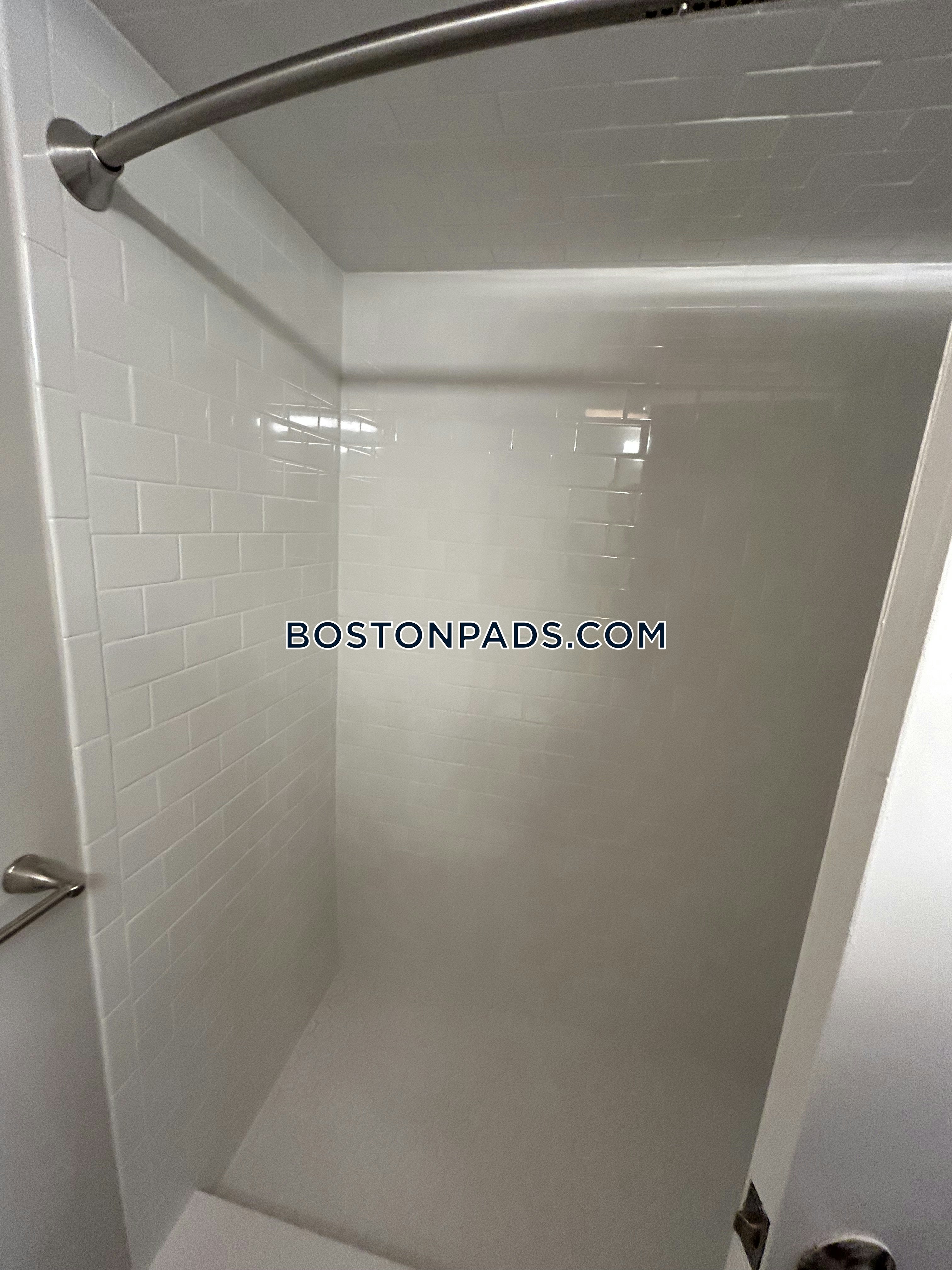 Eagle Rock Apartments at MetroWest Photo 104