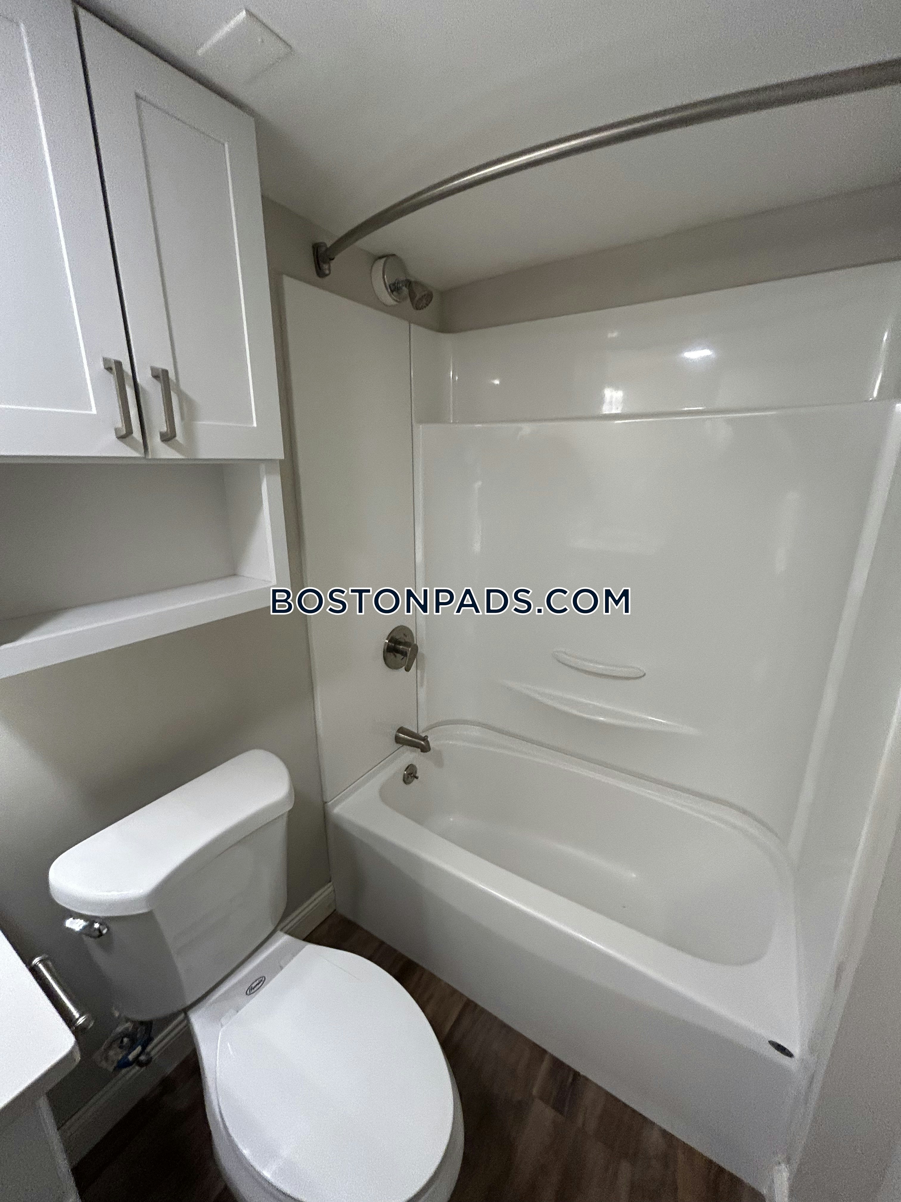 Eagle Rock Apartments at MetroWest Photo 99