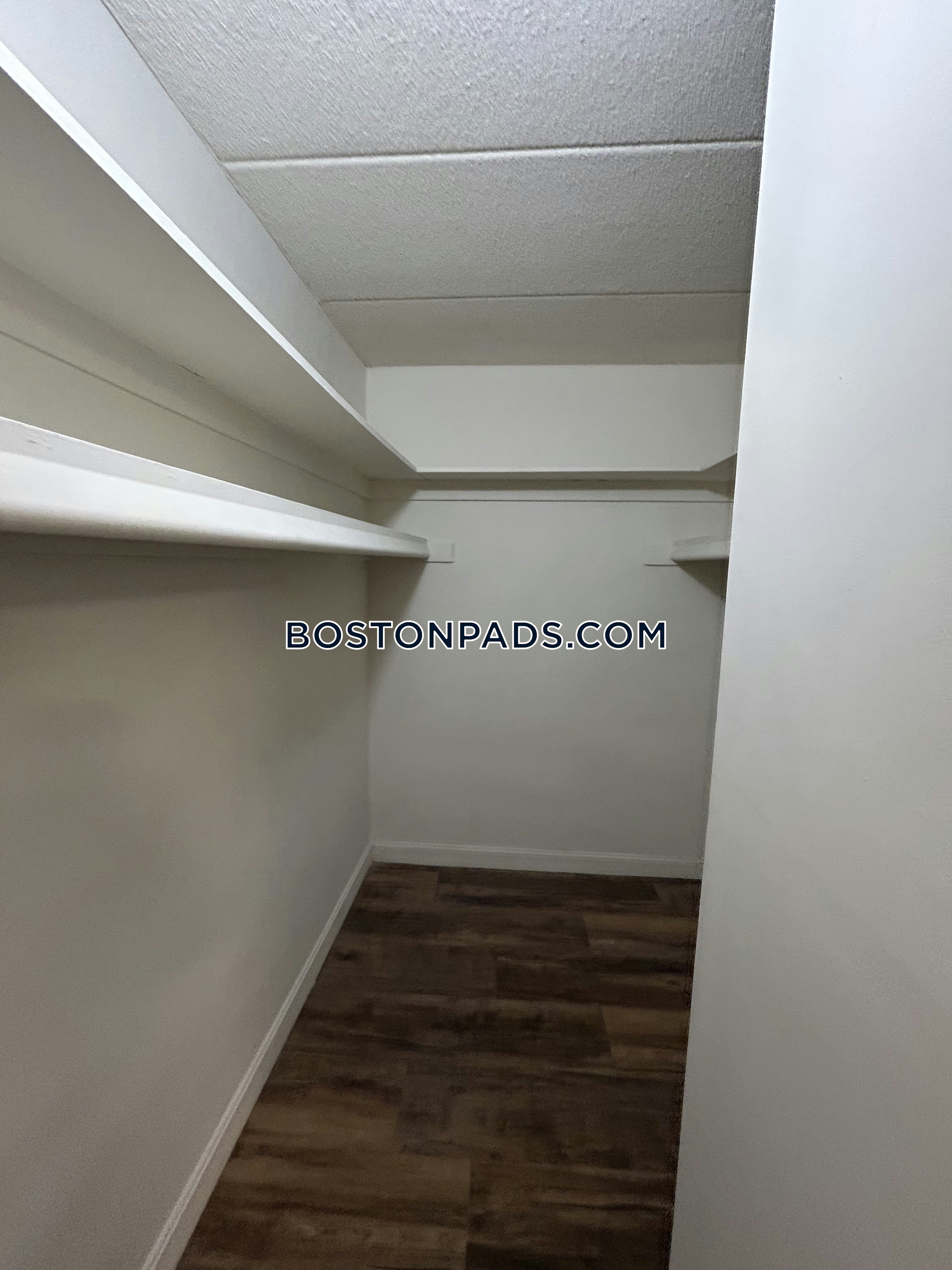 Eagle Rock Apartments at MetroWest Photo 77