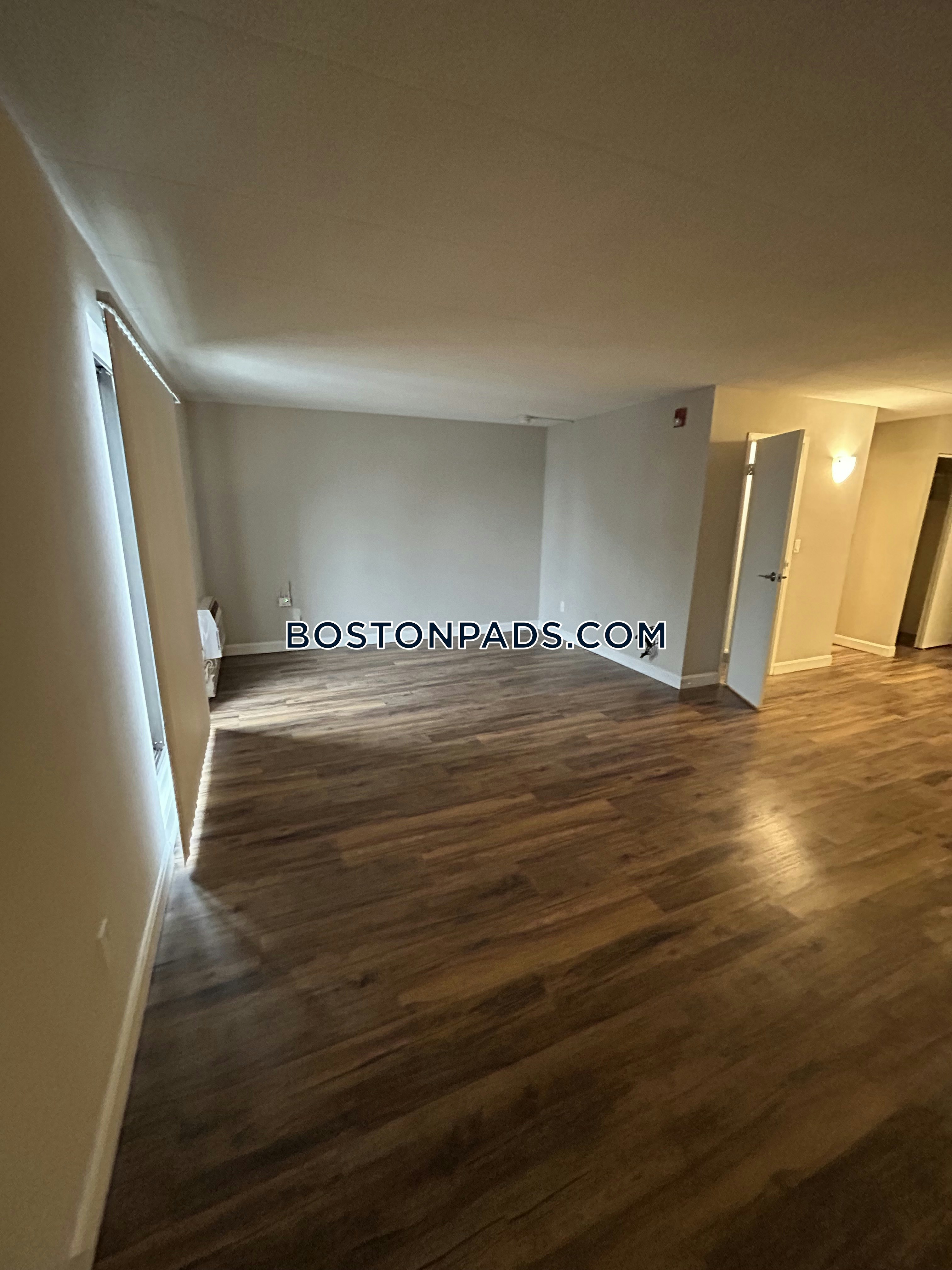 Eagle Rock Apartments at MetroWest Photo 8