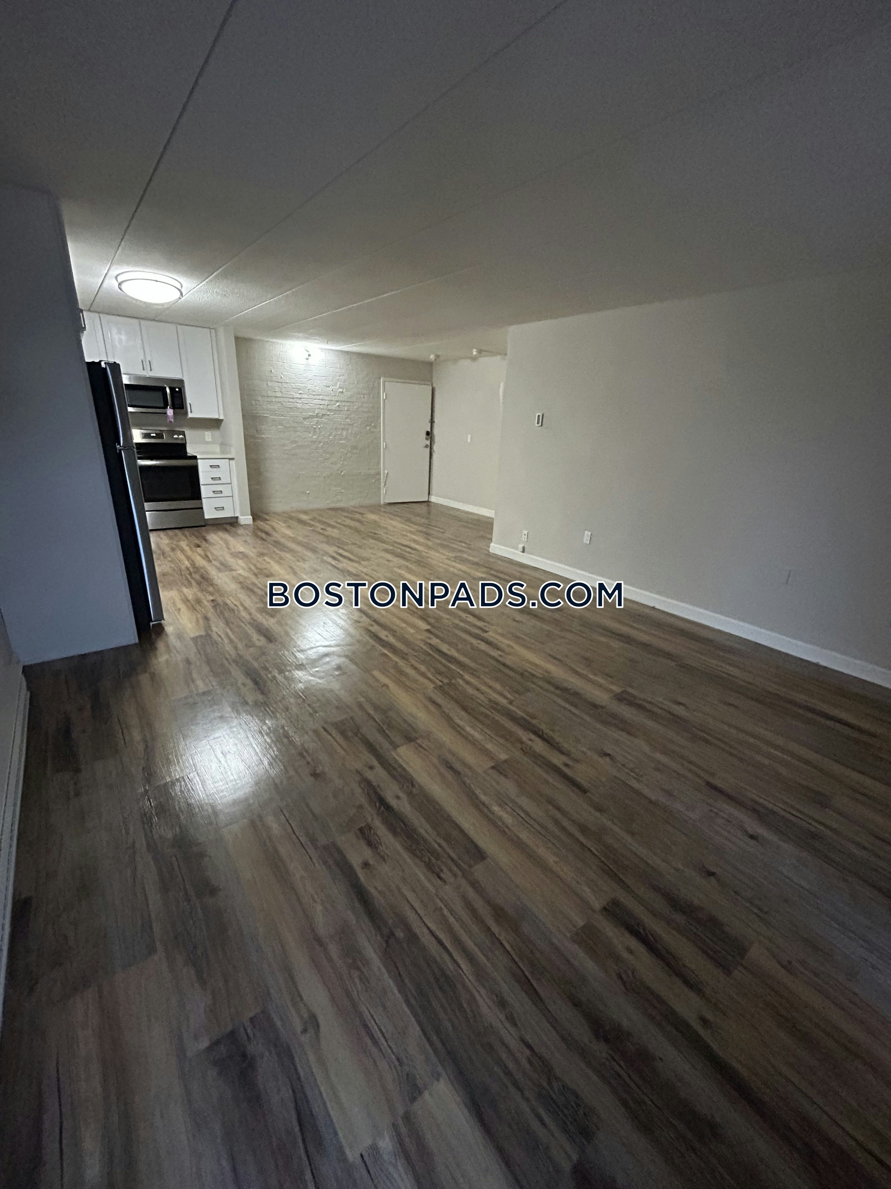 Eagle Rock Apartments at MetroWest Photo 19