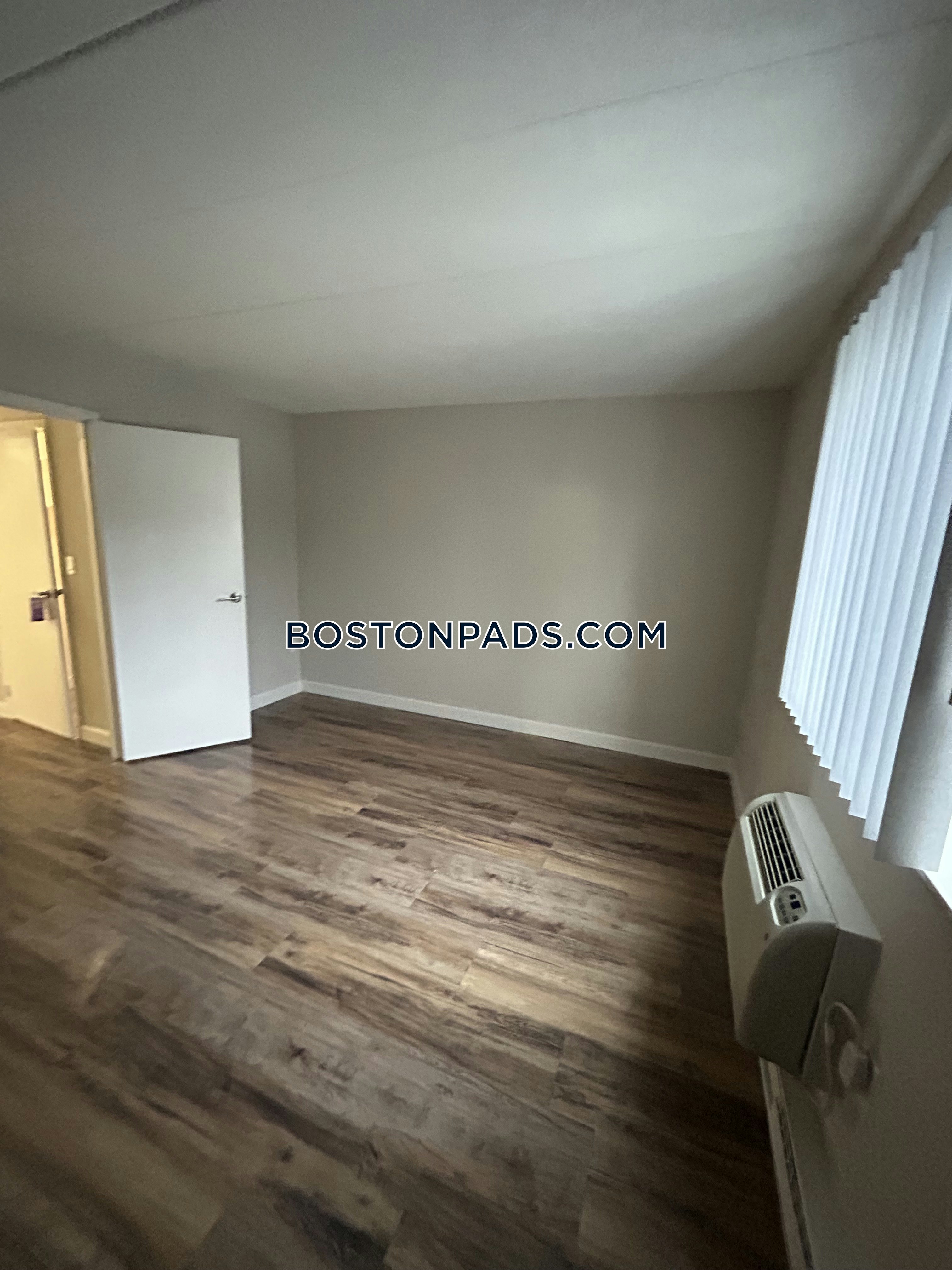 Eagle Rock Apartments at MetroWest Photo 11