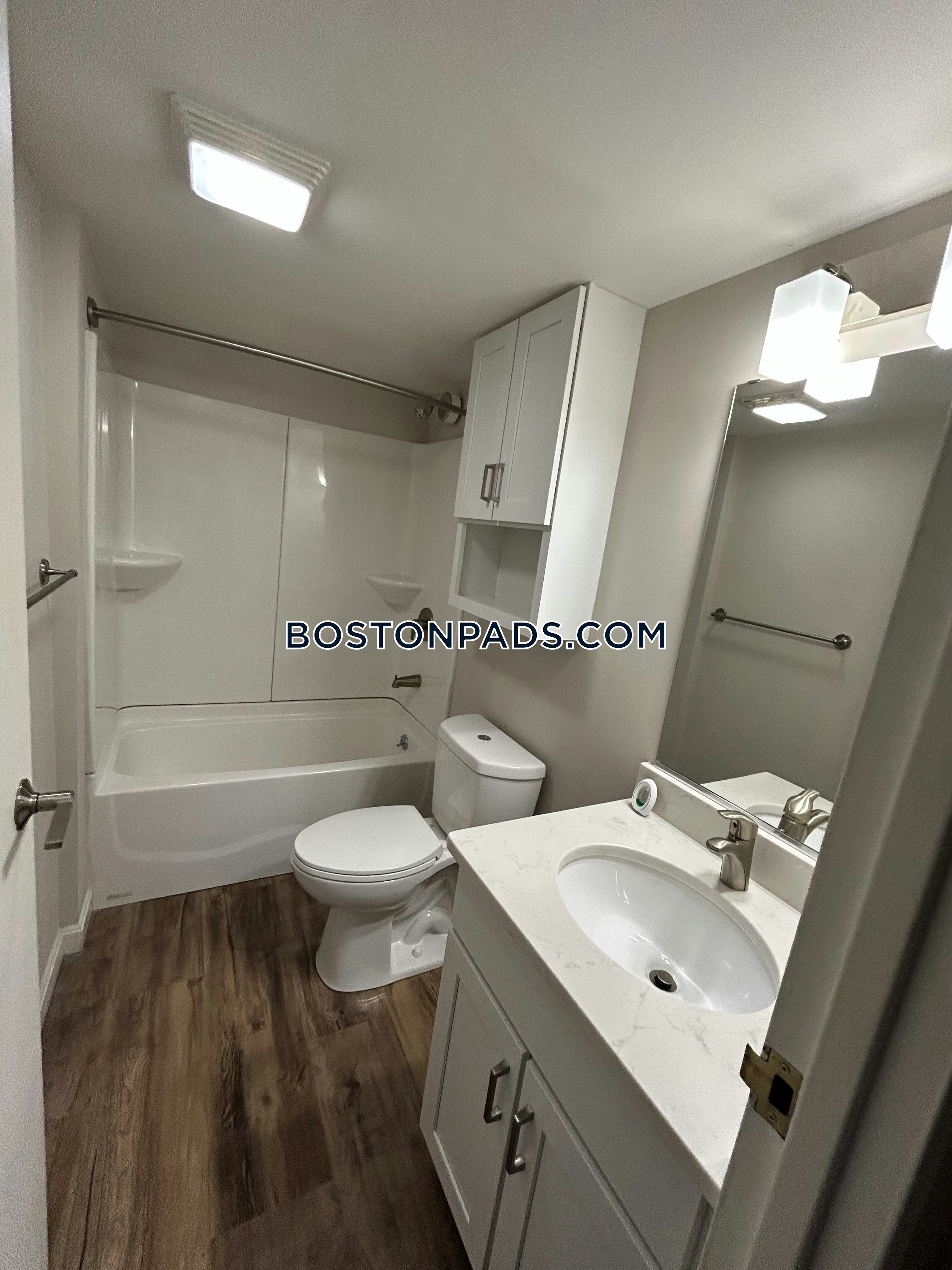 Eagle Rock Apartments at MetroWest Photo 60