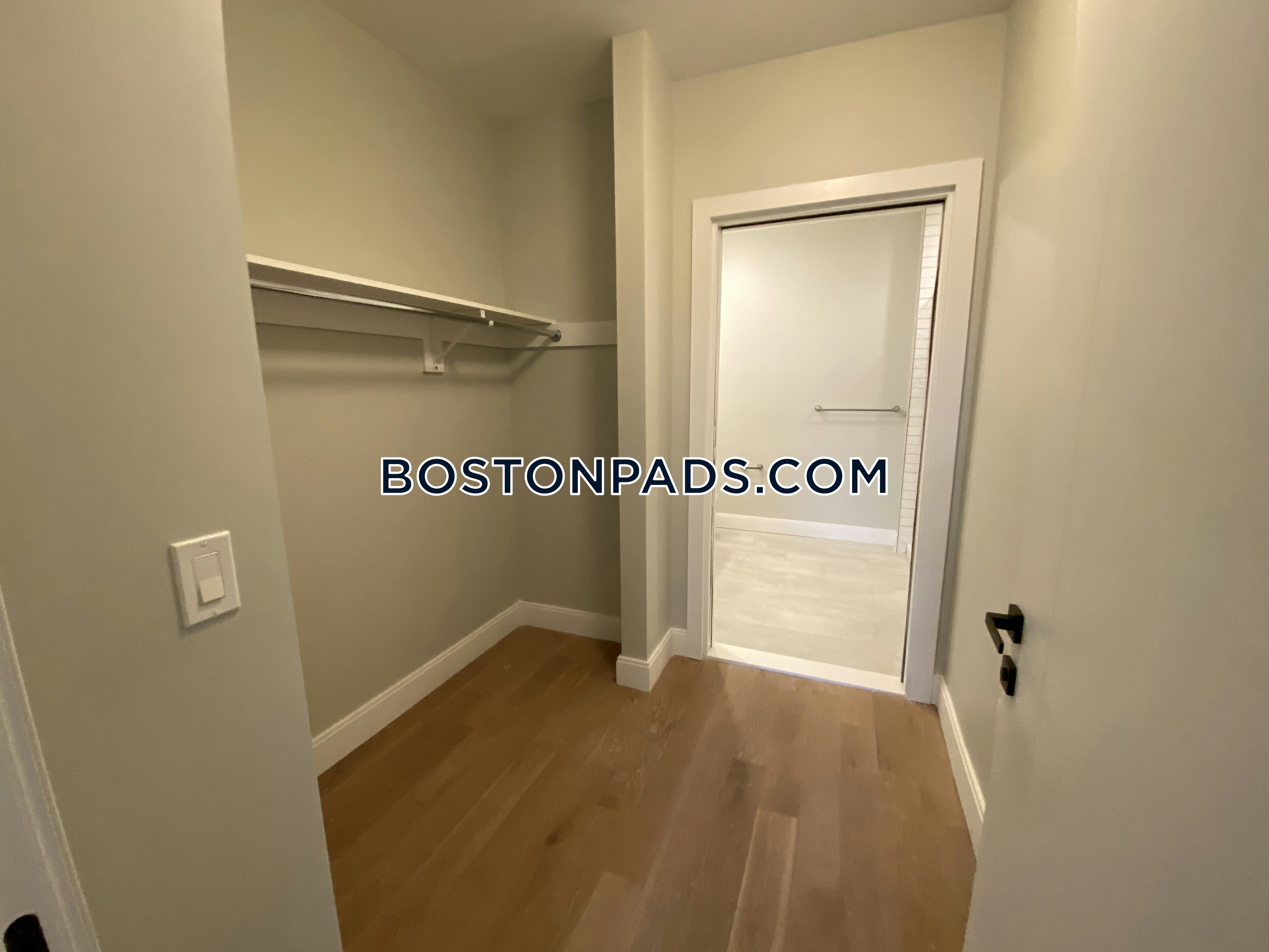 9 Central St. Photo 56