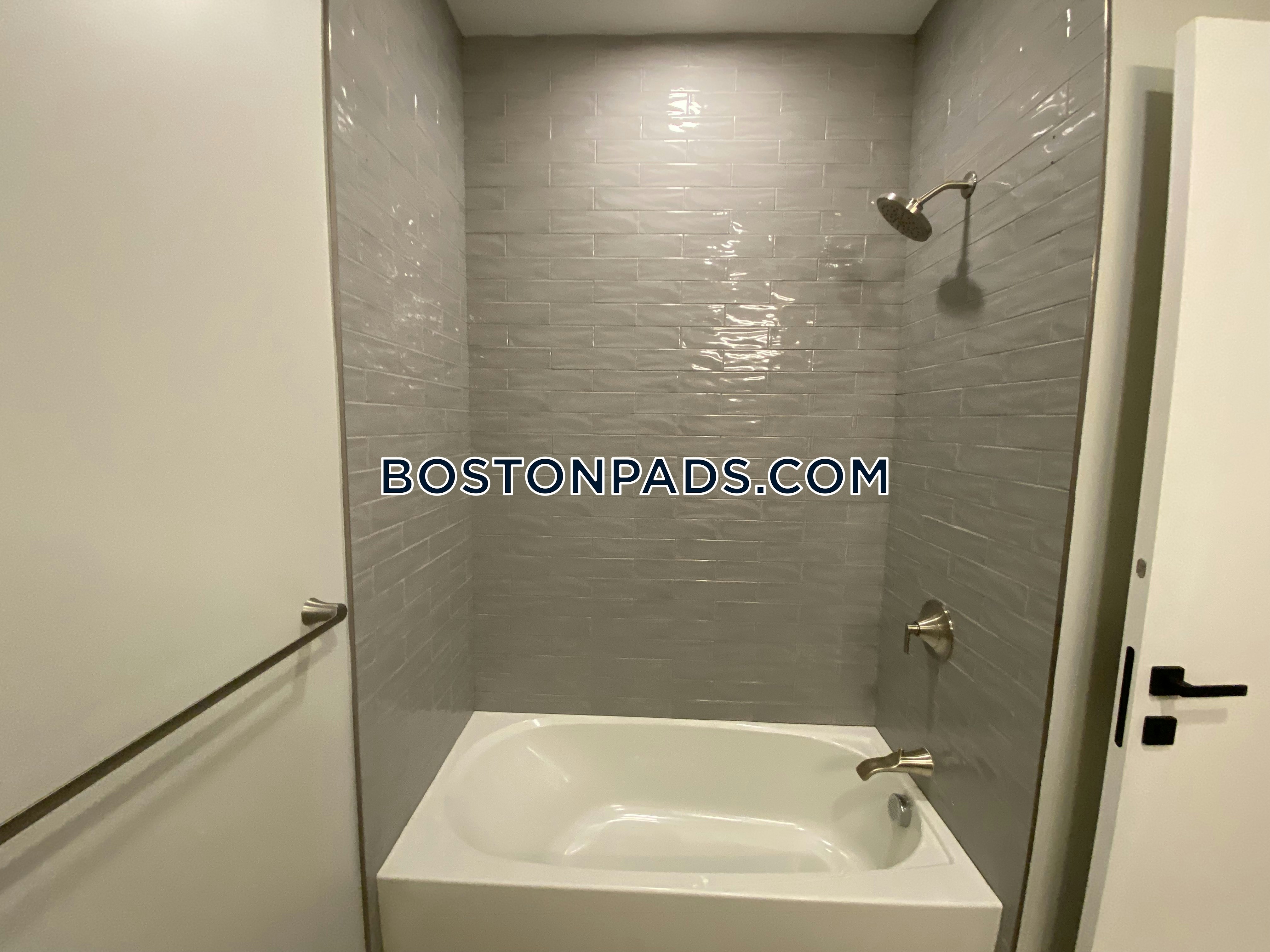 9 Central St. Photo 90