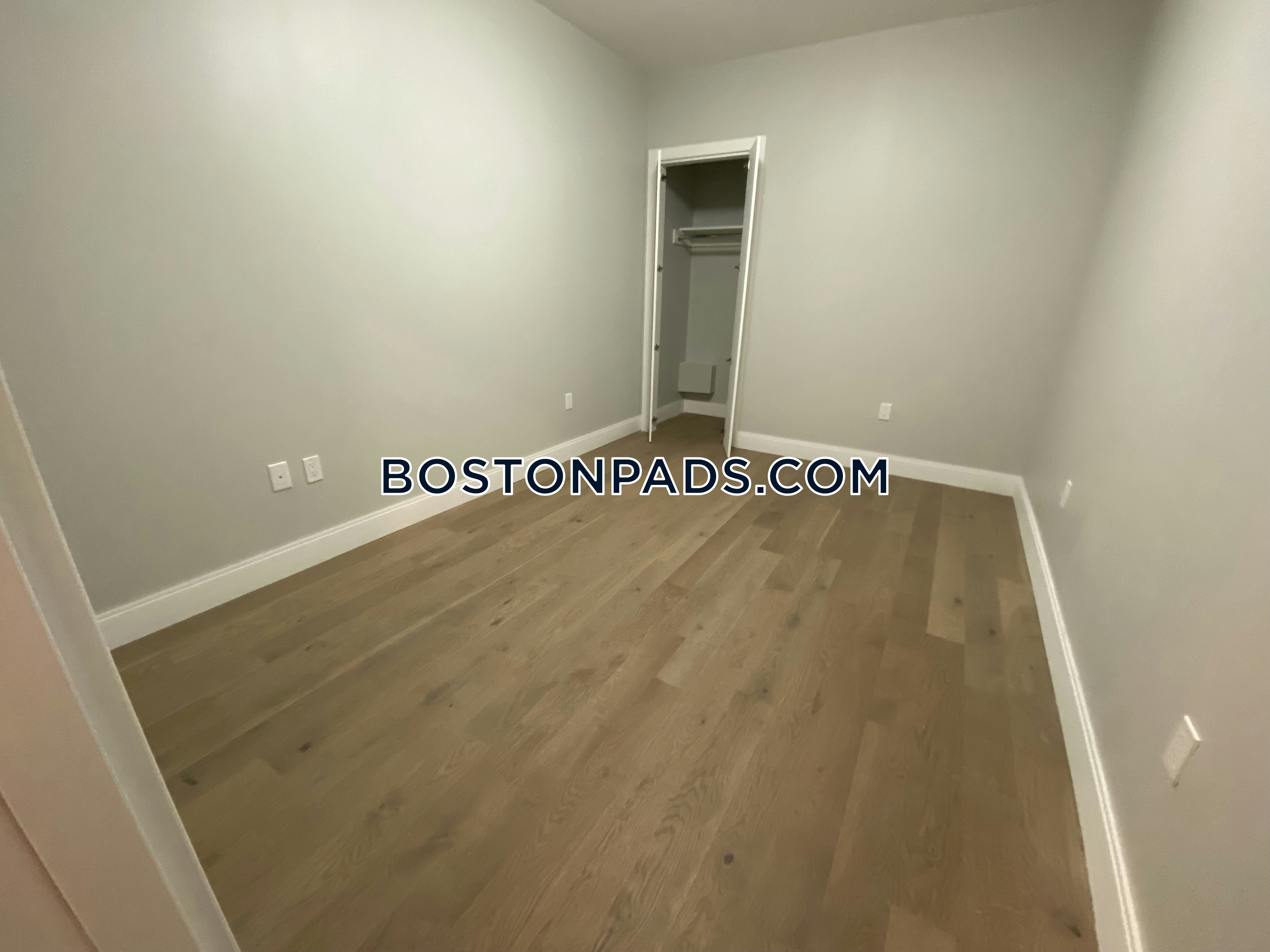 9 Central St. Photo 146