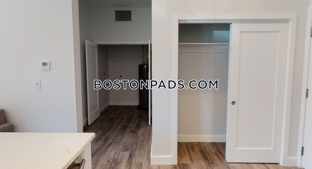 231 Washington Residences Photo 14