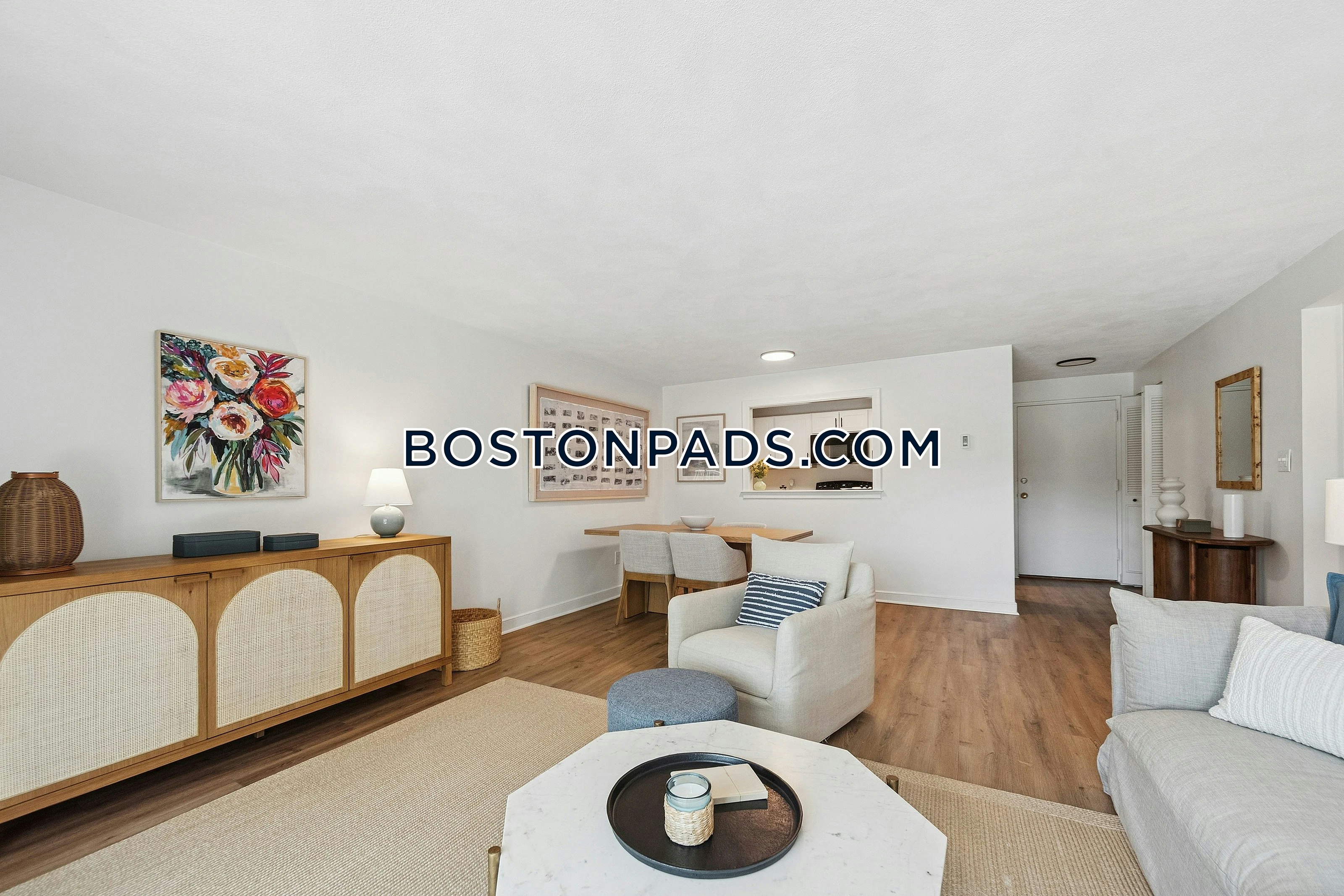 Gardencrest Apartments Photo 28