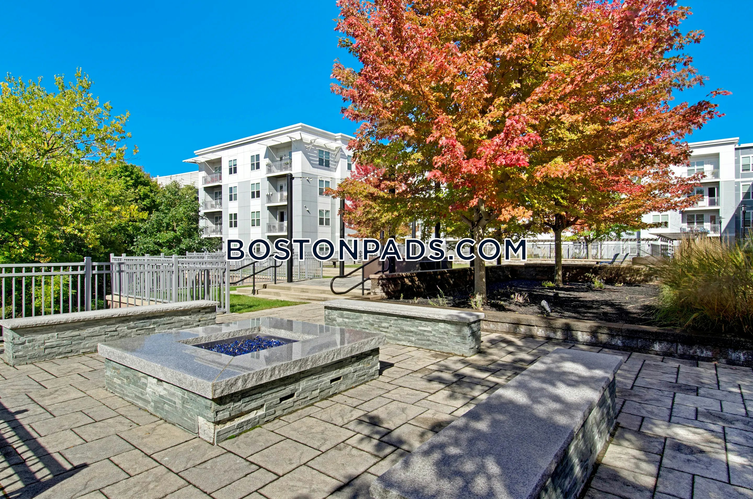 Riverbend on the Charles Photo 11