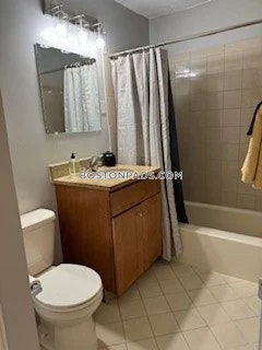 Gaslight Village Apartments Photo 15