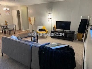 Gaslight Village Apartments Photo 22