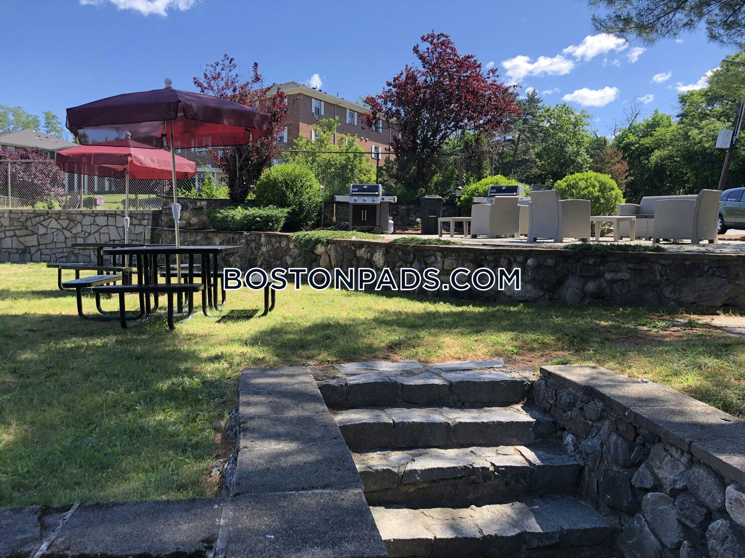 Mill Street Gardens Photo 26