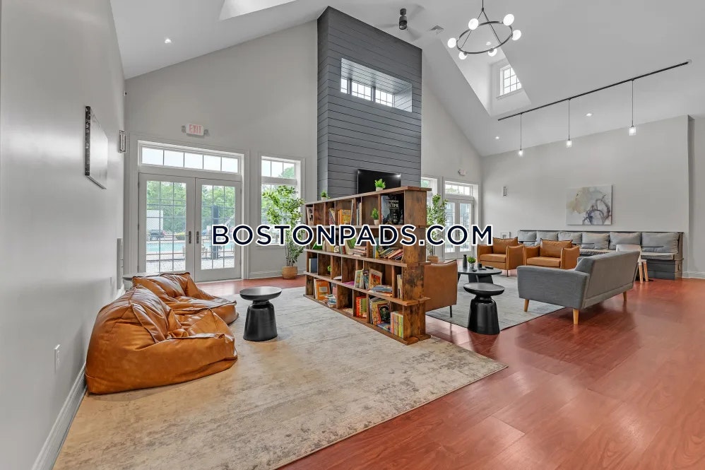 Park Village West Photo 17