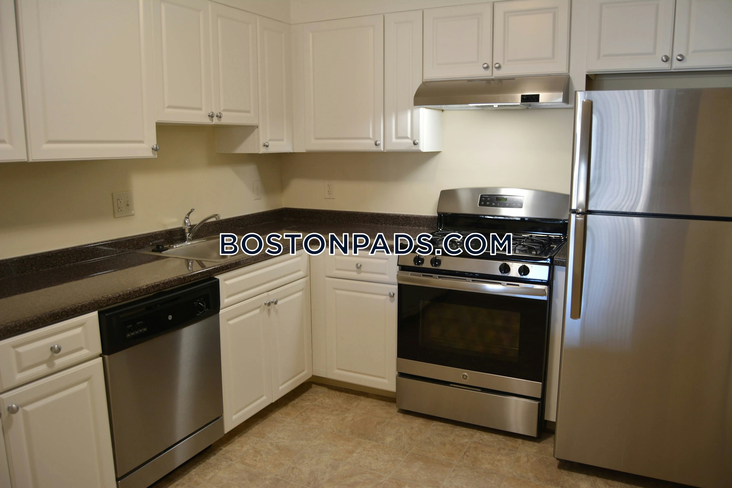 Quincy Commons Photo 22