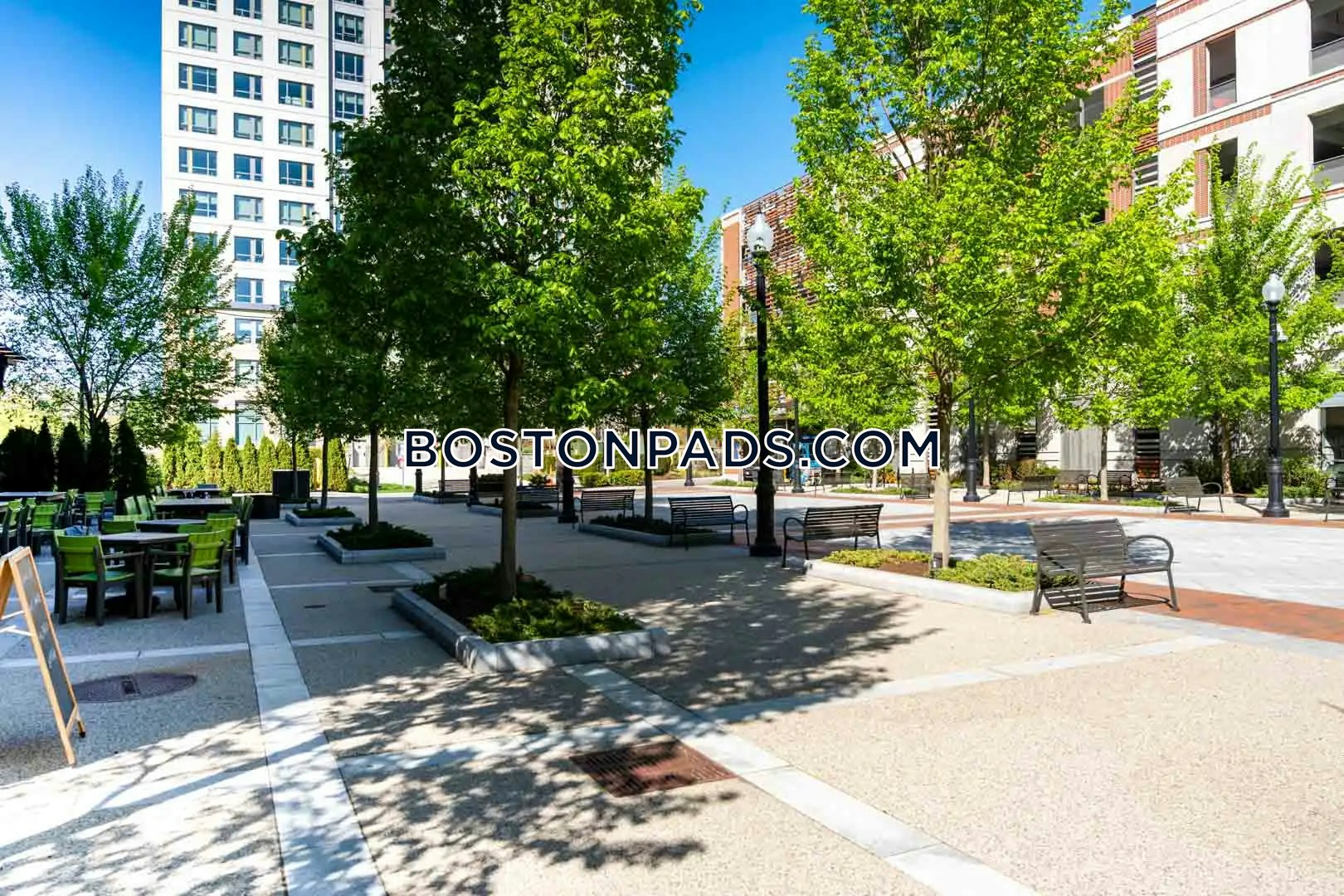 Quincy Commons Photo 10