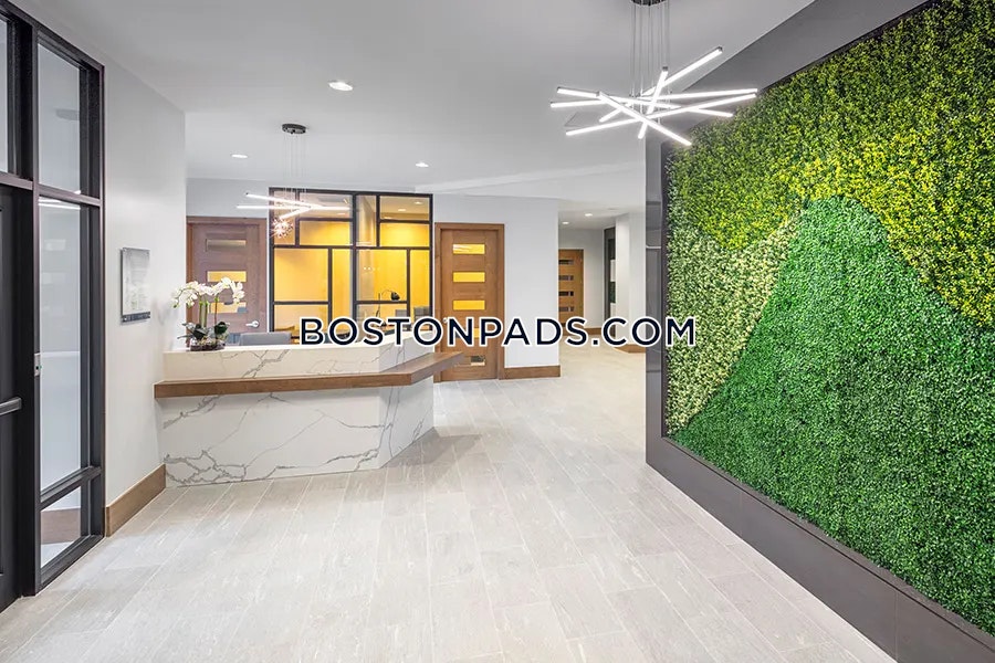 Halstead Malden Square Photo 7