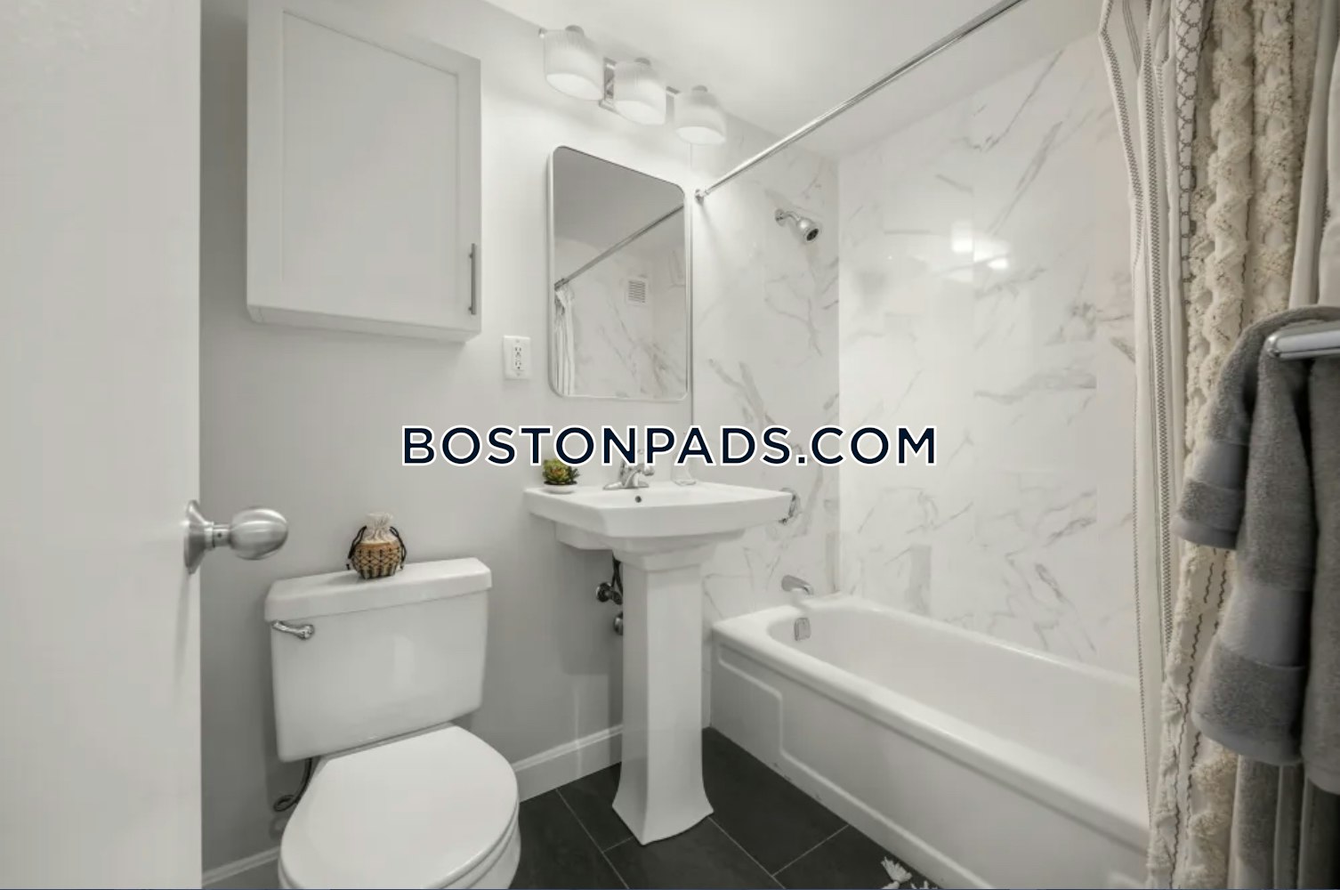 Parkside Place Photo 27