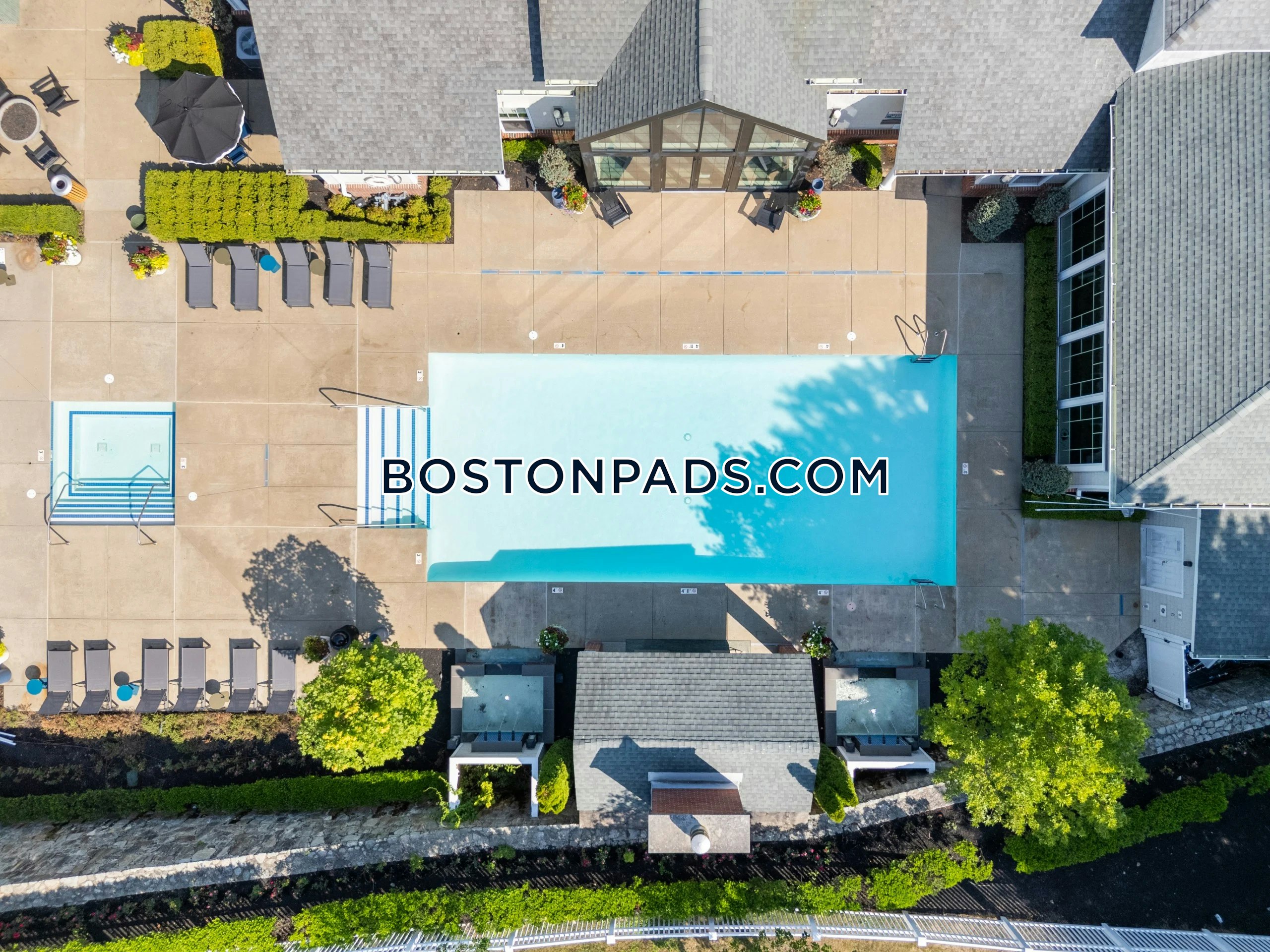 Residences at Stevens Pond Photo 7