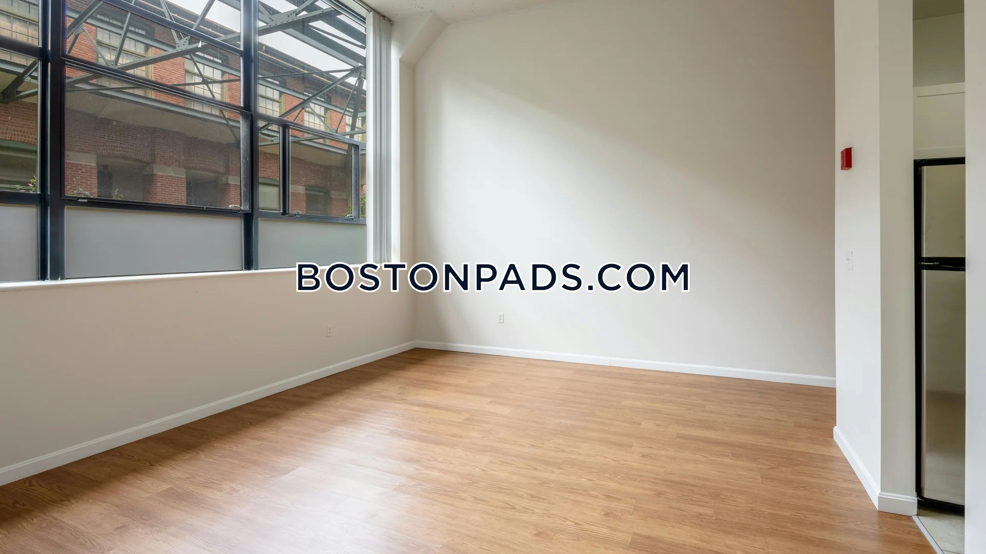 The Lofts at Kendall Square Photo 76