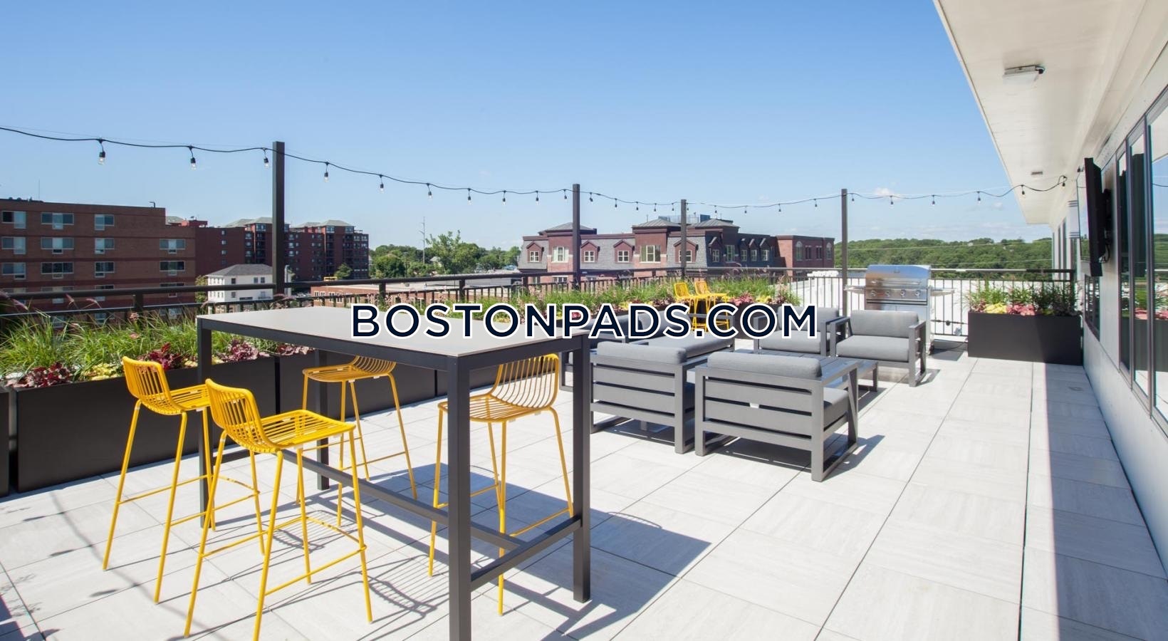 The Flats at 131 Photo 23