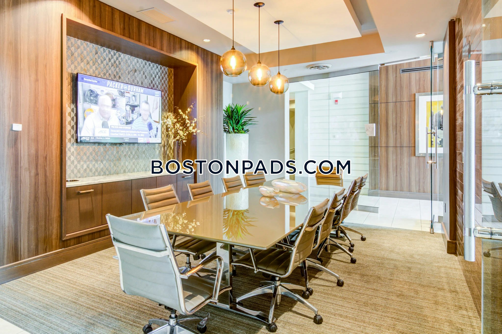 Gables University Station Photo 7