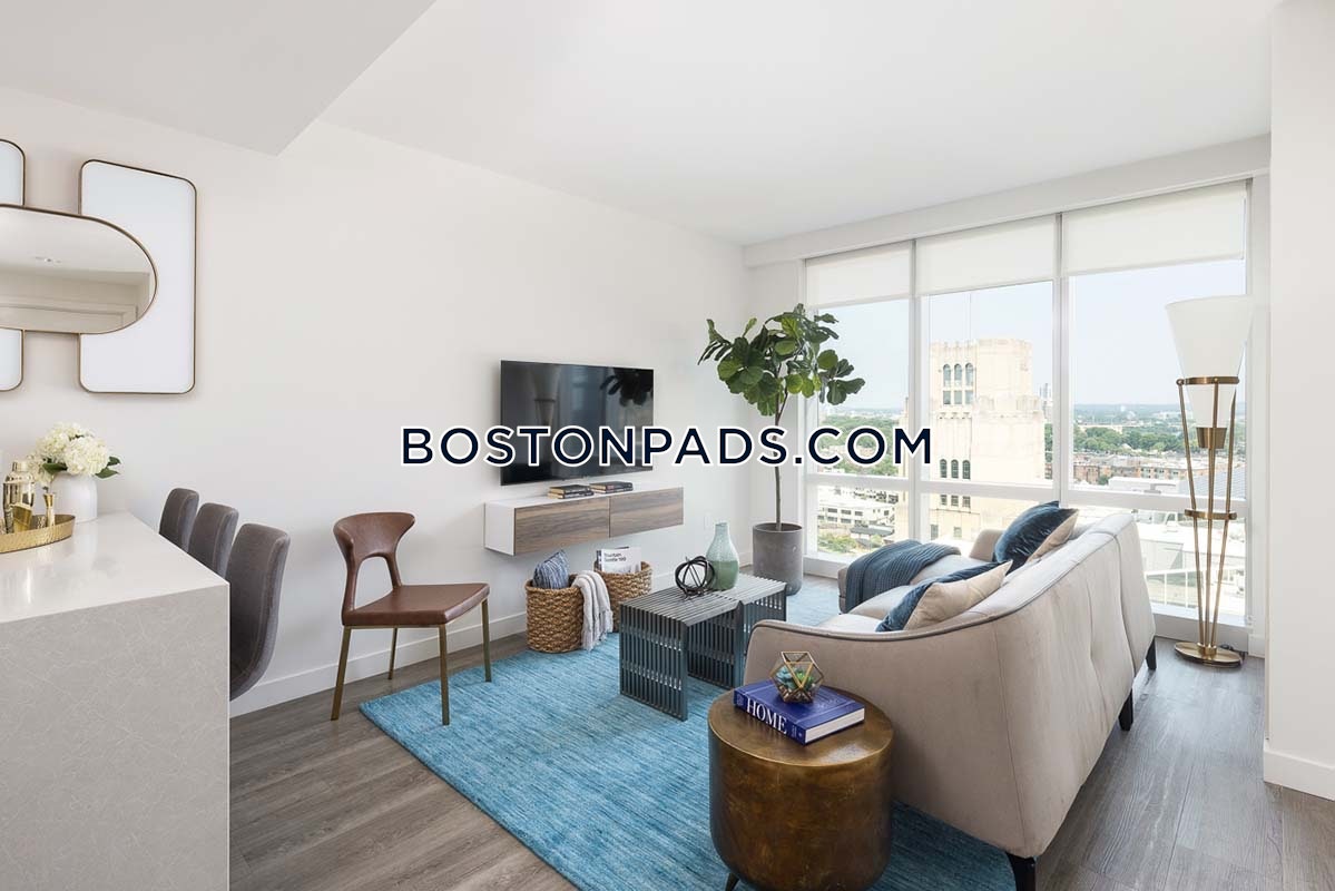 Pierce Boston Photo 7