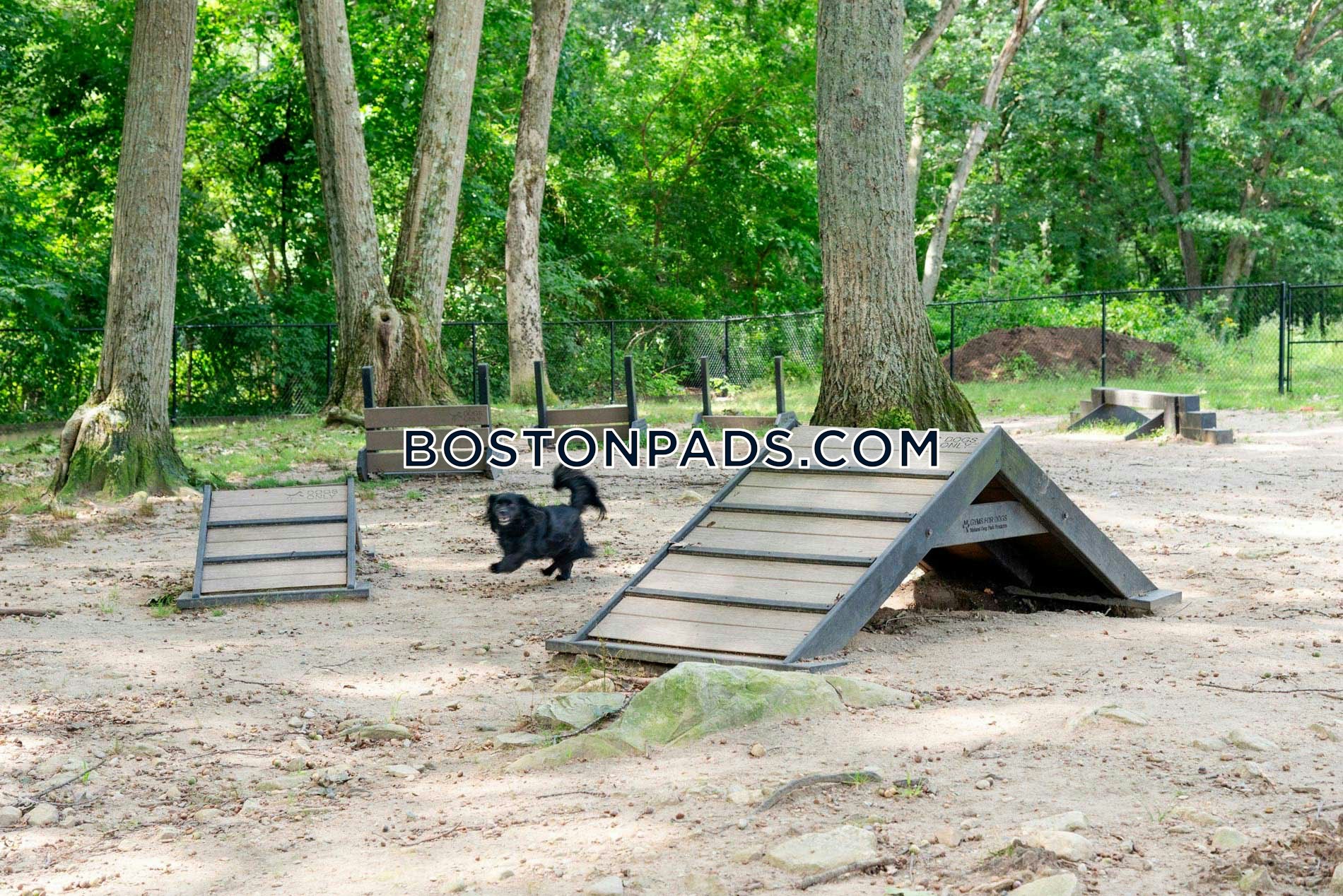 The Commons at Windsor Gardens Photo 45