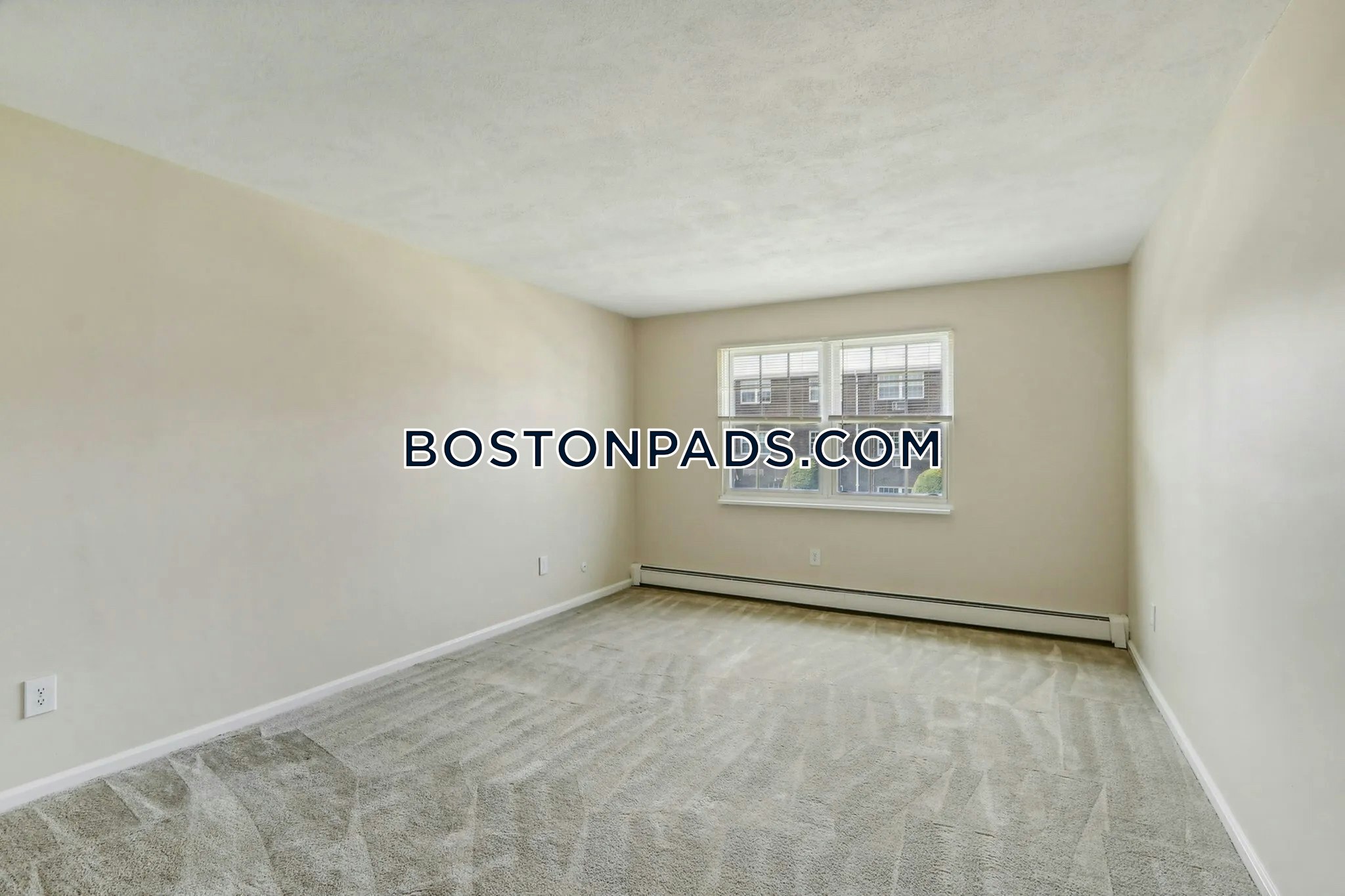 Princeton Crossing Photo 37