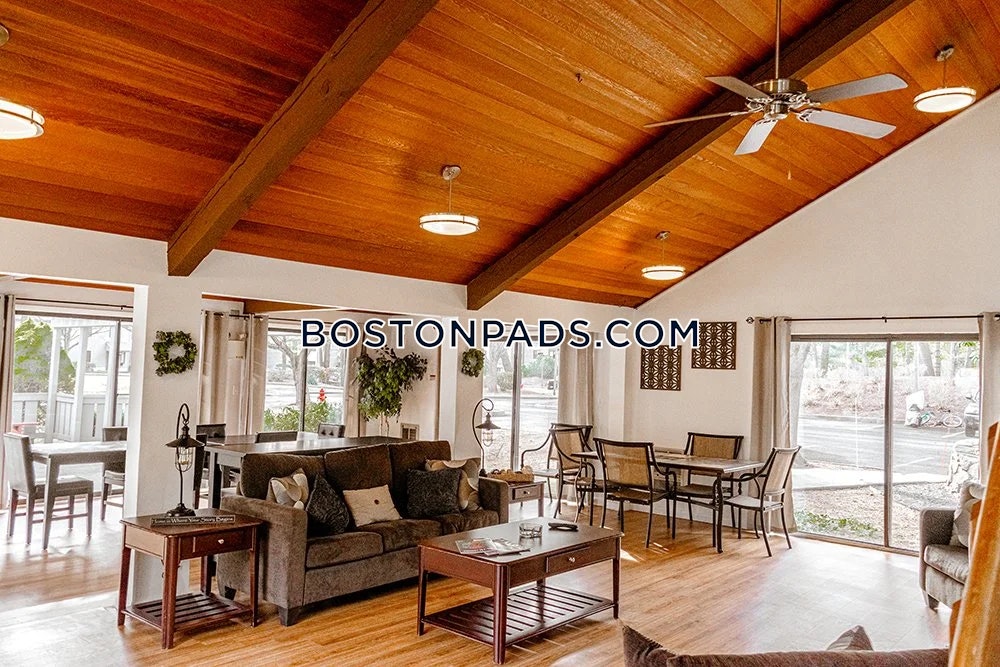 Ramblewood Apartments Photo 11