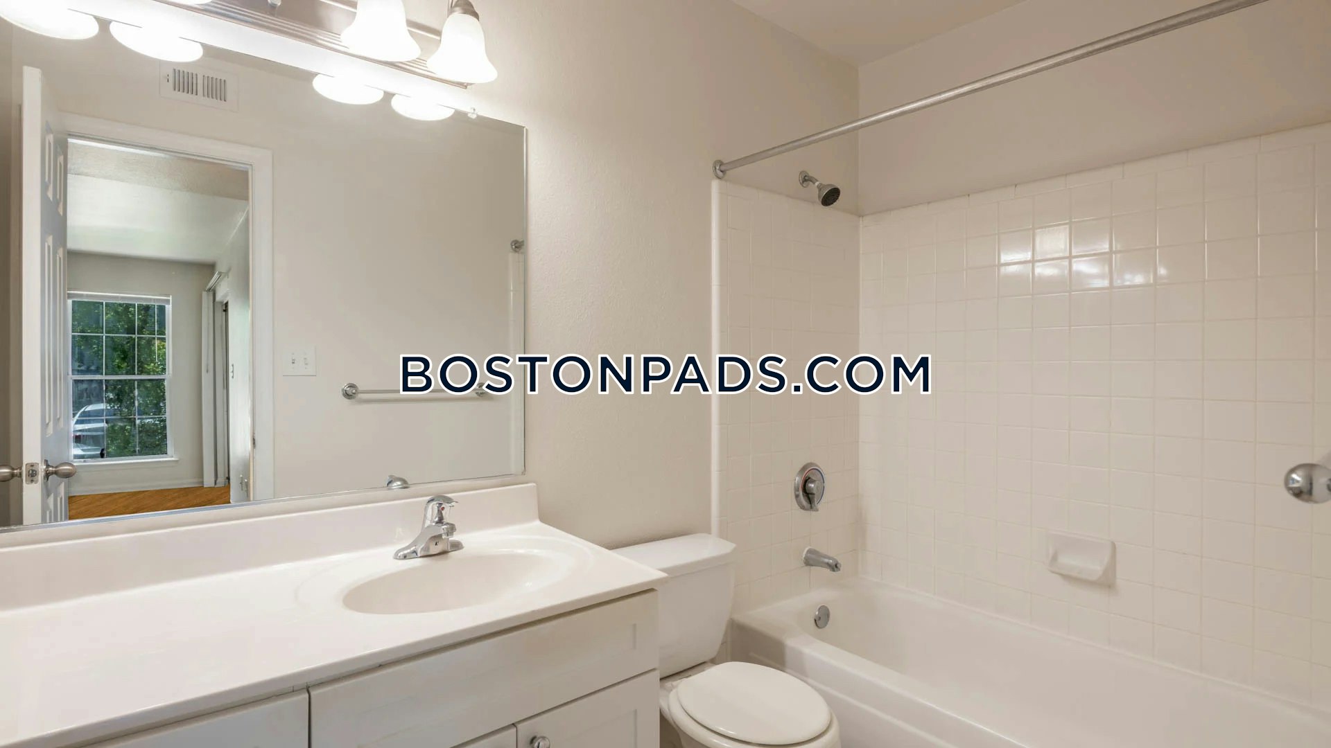 Lincoln Heights Apartments Photo 23