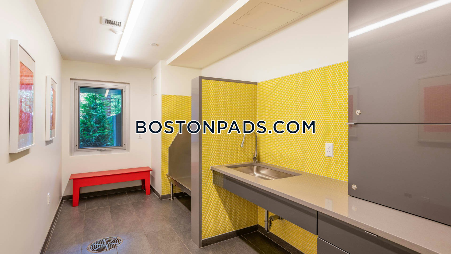 Girard Apartments Photo 13