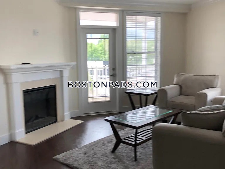 Wellesley Place Photo 15