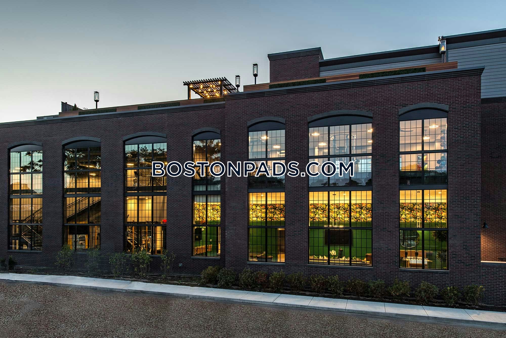 Halstead Salem Photo 3