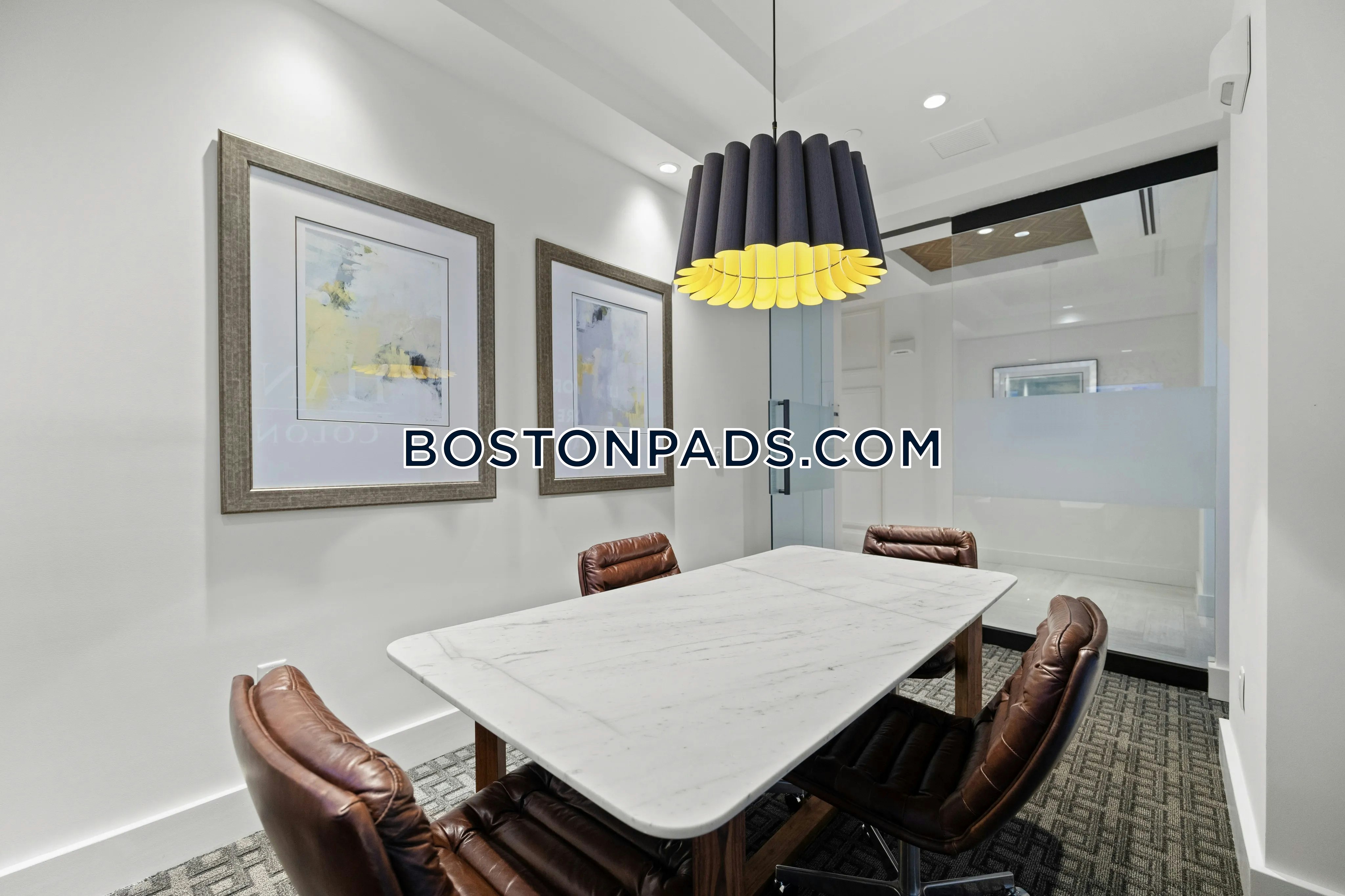 Hanover Colony Place Photo 15