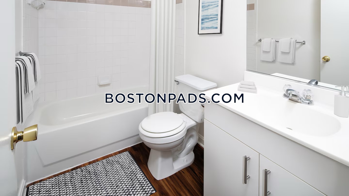 Eaves Quincy Photo 26