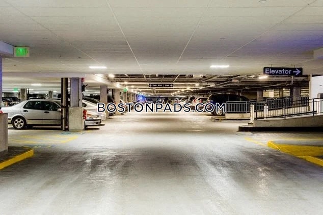 Kendall Crossing Photo 21