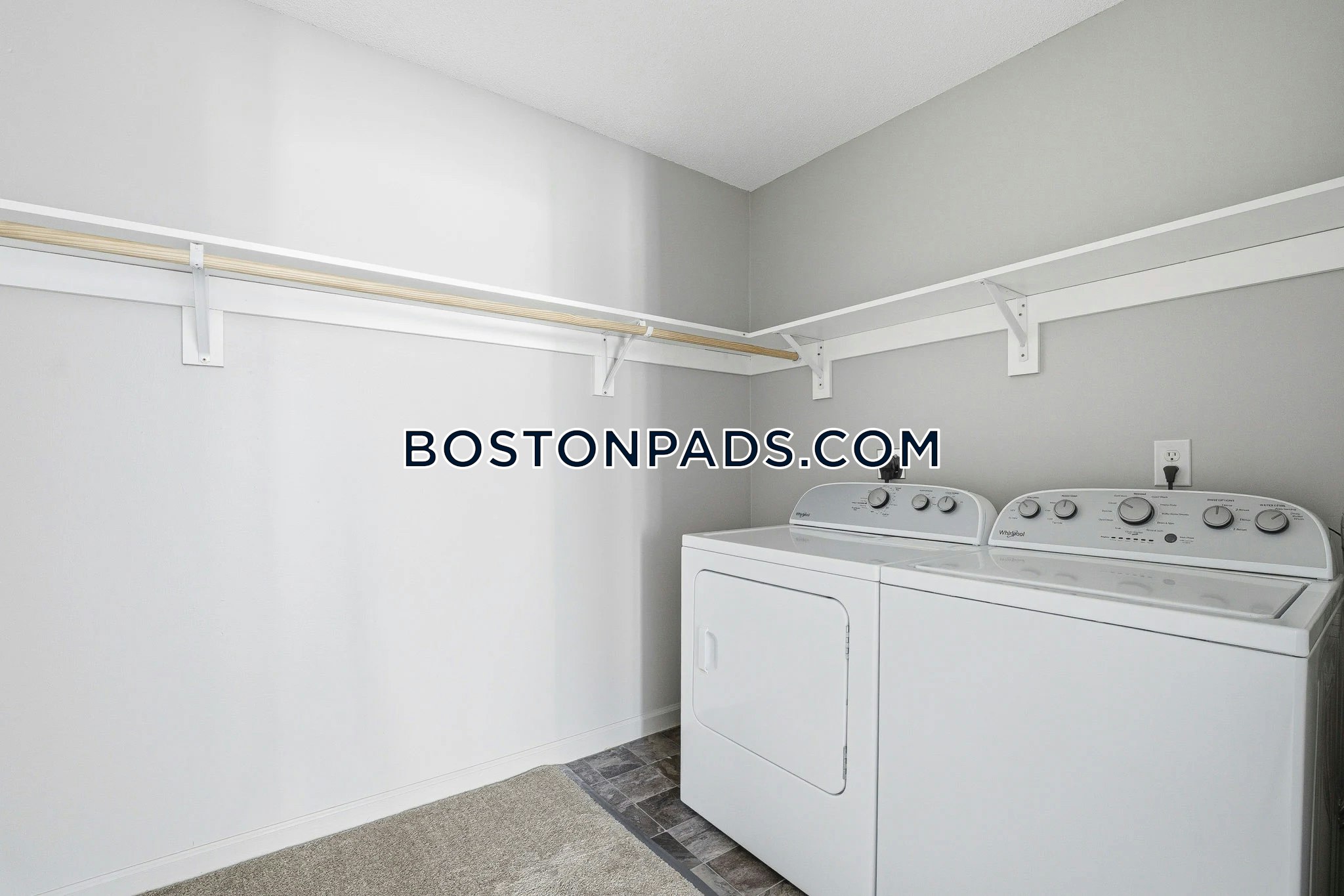 The Residences at Buttonwood Photo 16