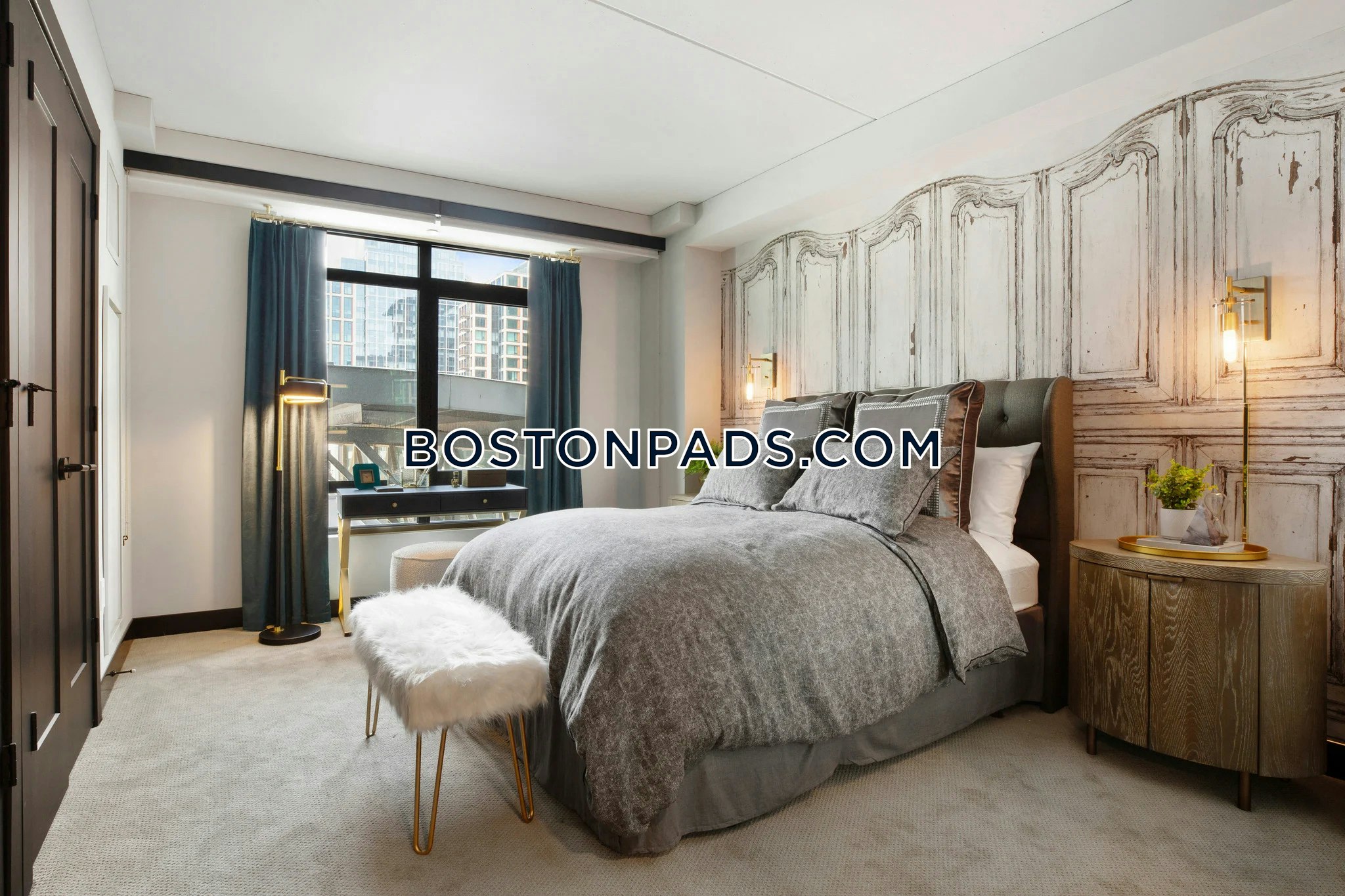 Gables Seaport Photo 25