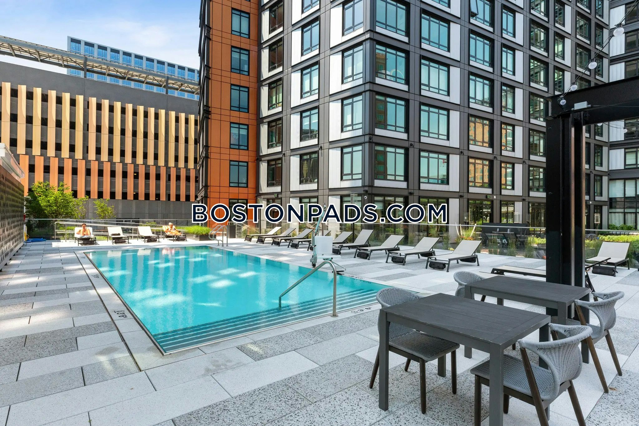 Gables Seaport Photo 32