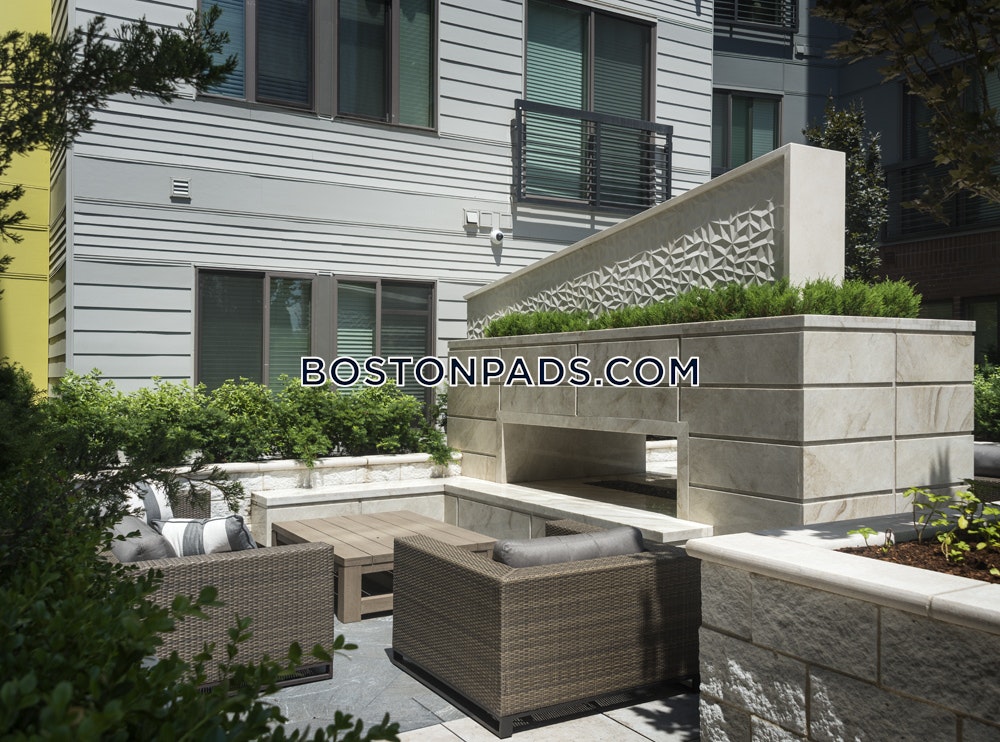 Luxe at Alewife Photo 22