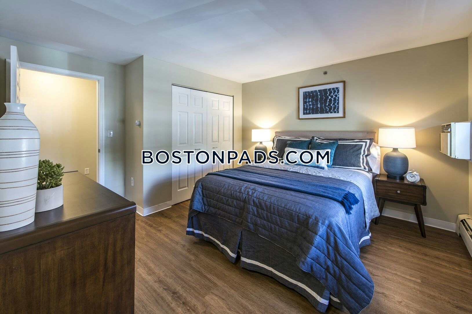 Mission Main Apartments Photo 34