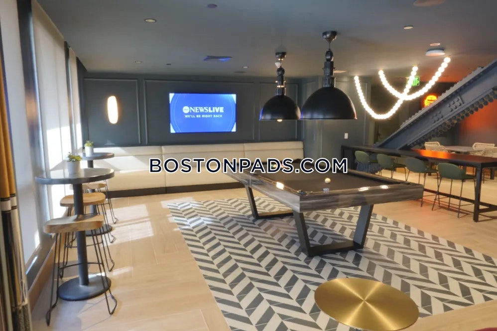 Neponset Landing Photo 21